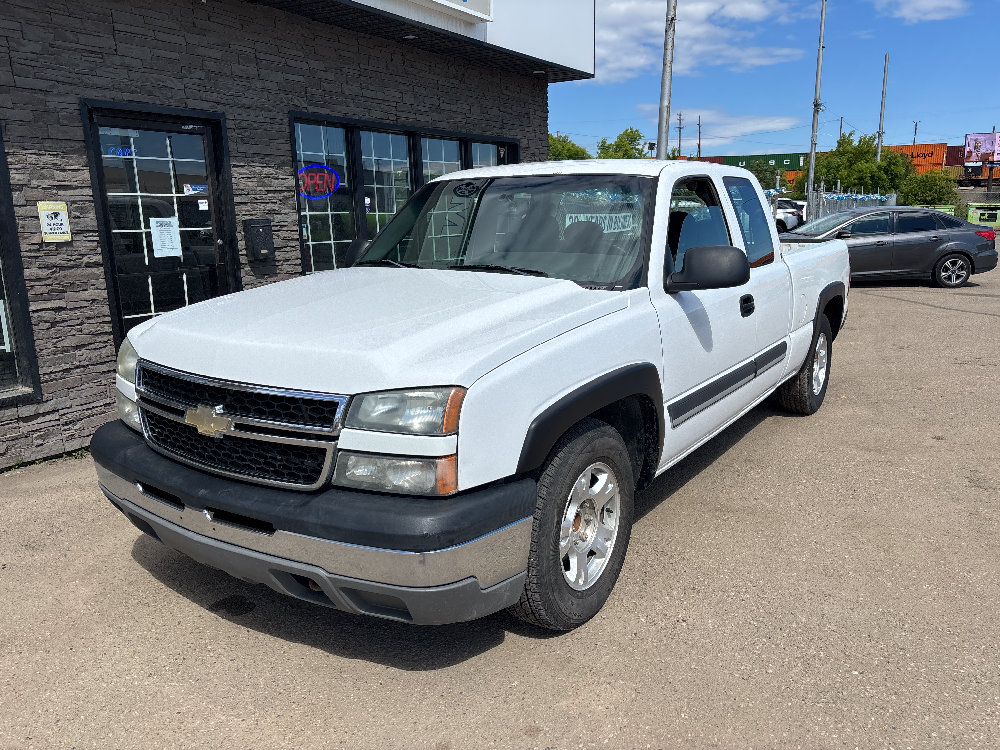 2006 Chevrolet Silverado 1500 Ext Cab 143.5" WB