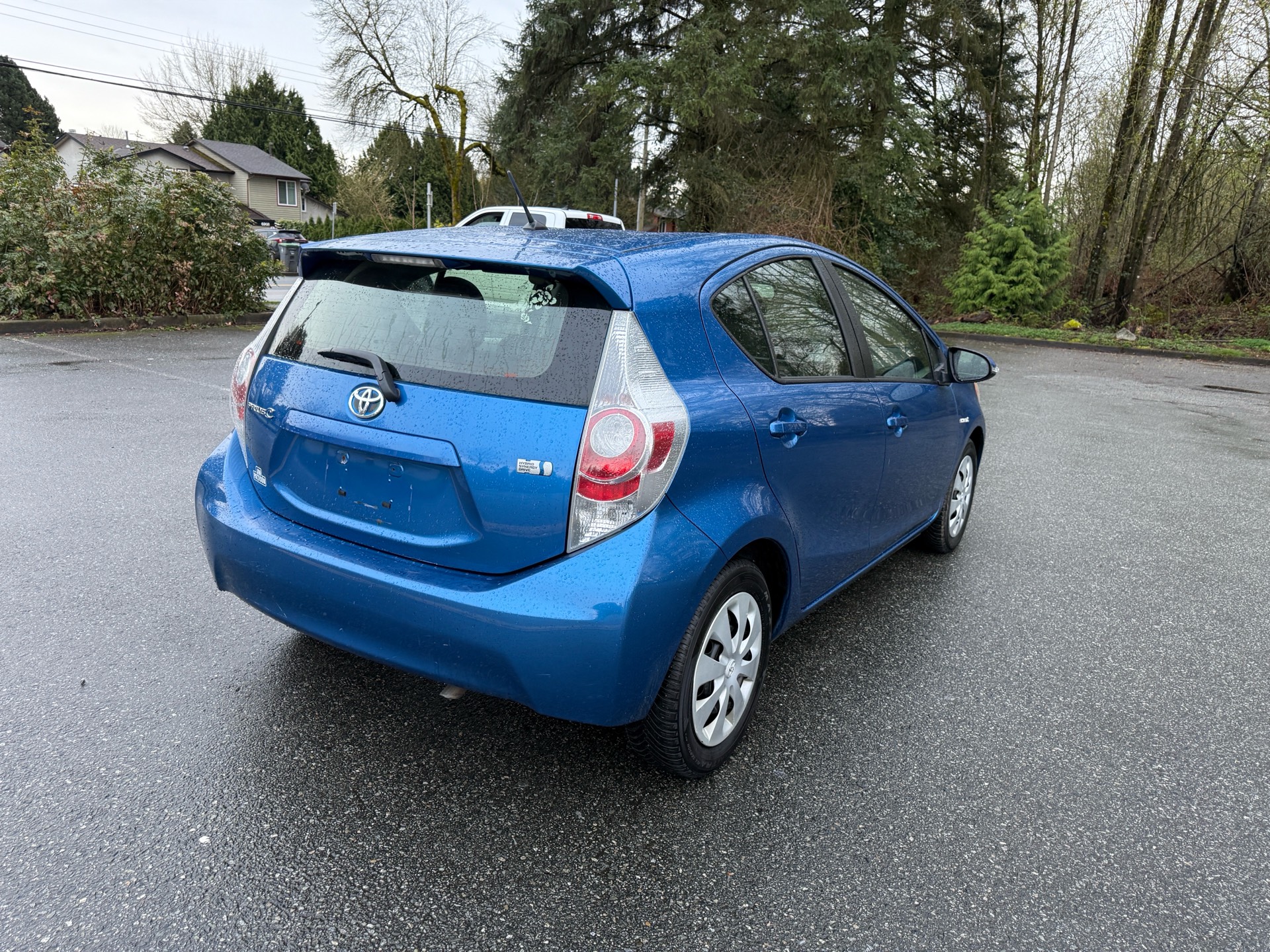 /1441550bcltd/2013-Toyota-Priusc-18796099754254492.jpg
