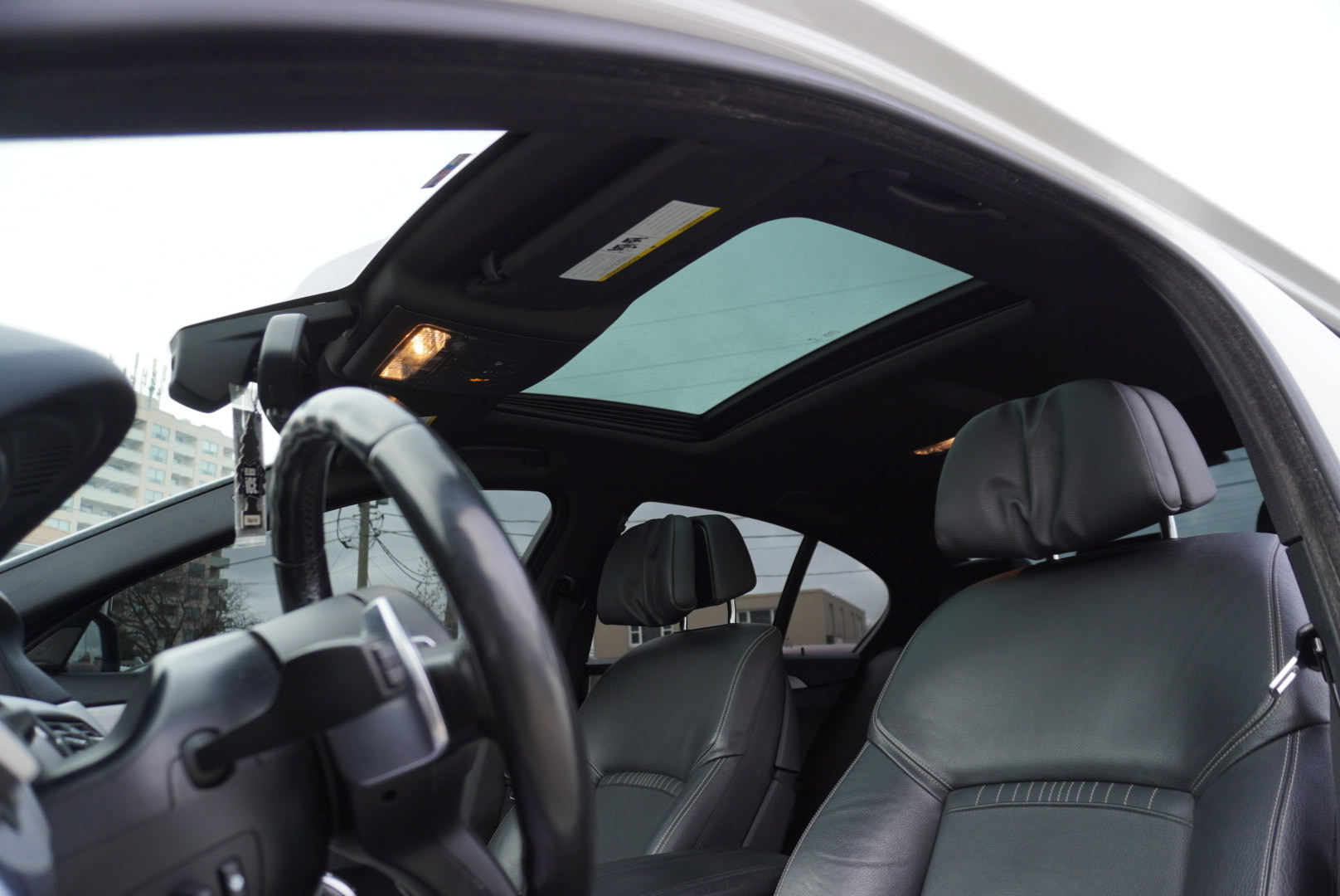 /2081809ontarioinc/2016-BMW-5Series-2487985370557686.jpg