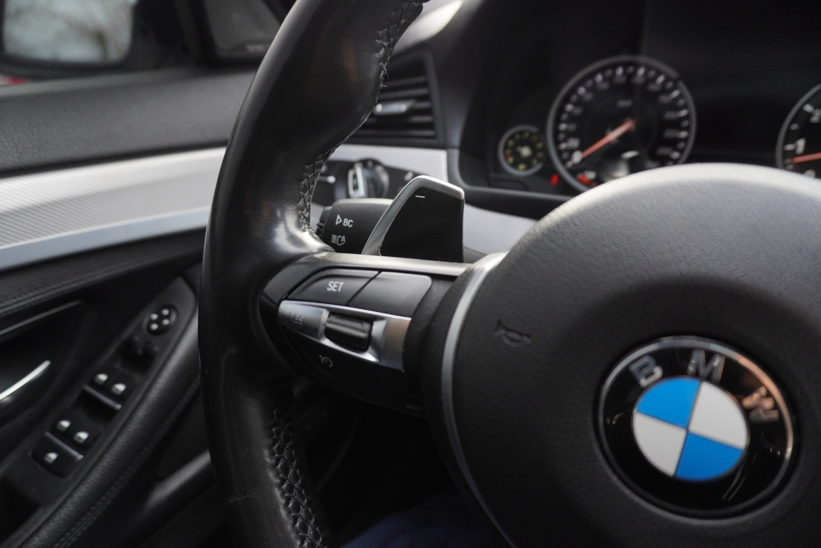/2081809ontarioinc/2016-BMW-5Series-31386060640649016.jpg