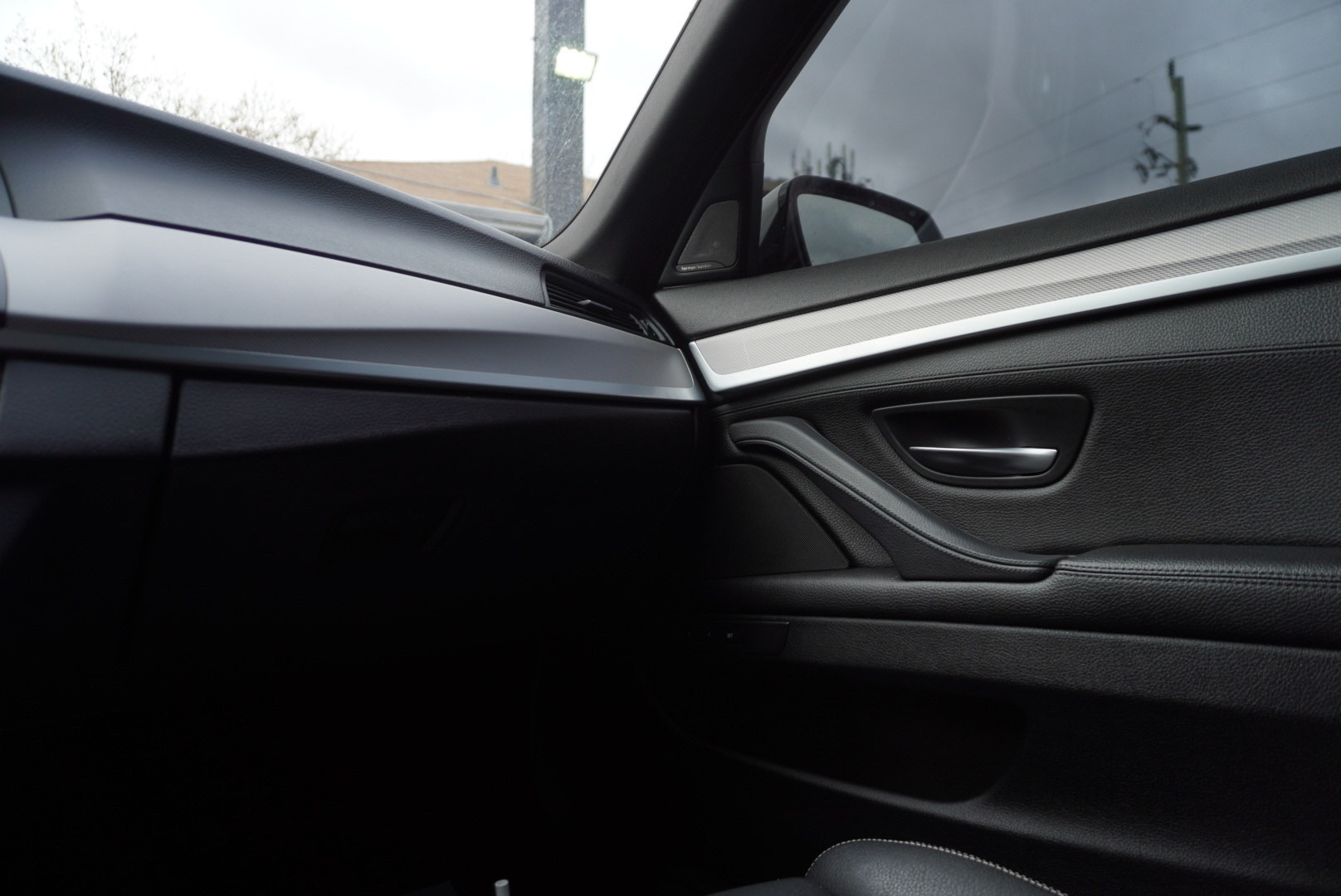 /2081809ontarioinc/2016-BMW-5Series-8958879477018251.jpg