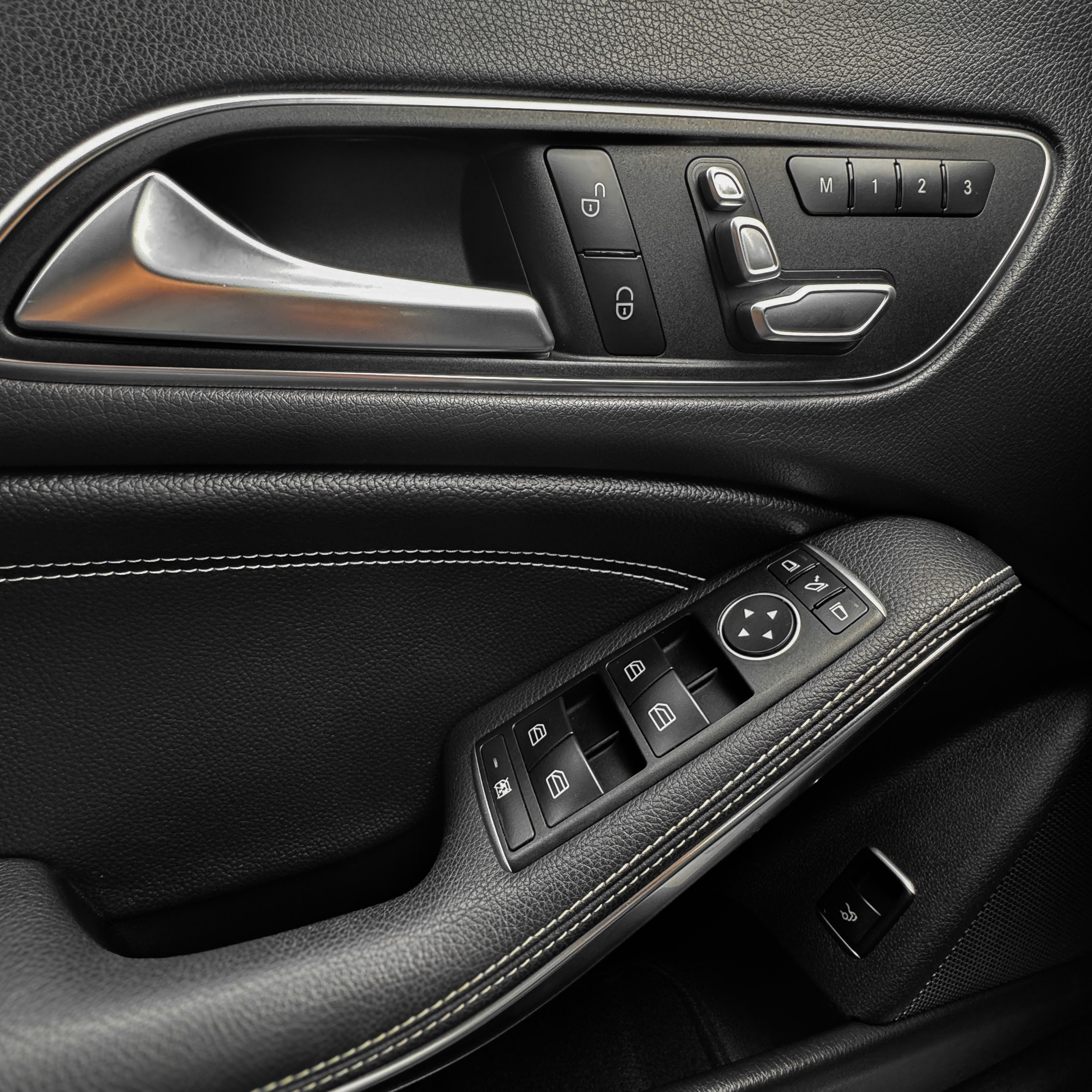 /2081809ontarioinc/2018-Mercedes-Benz-CLA-class-6936456117832612.jpg