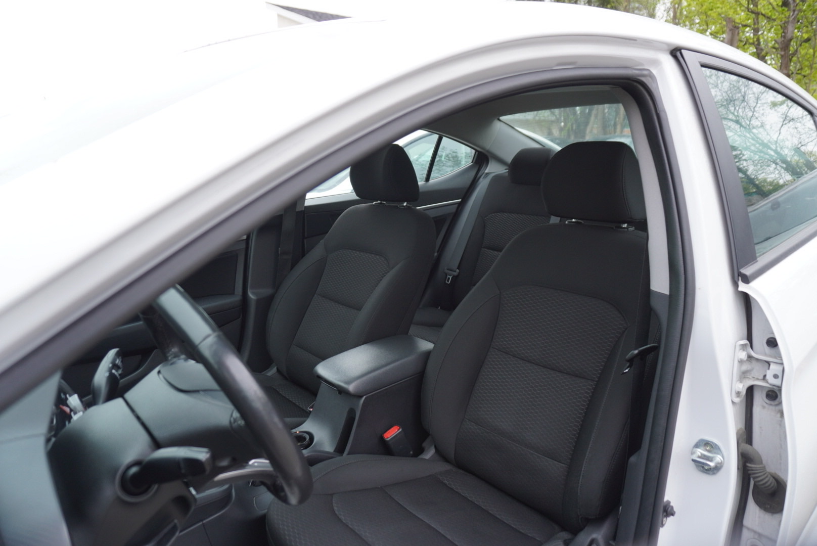 /2081809ontarioinc/2019-Hyundai-Elantra-9813975552300114.jpg