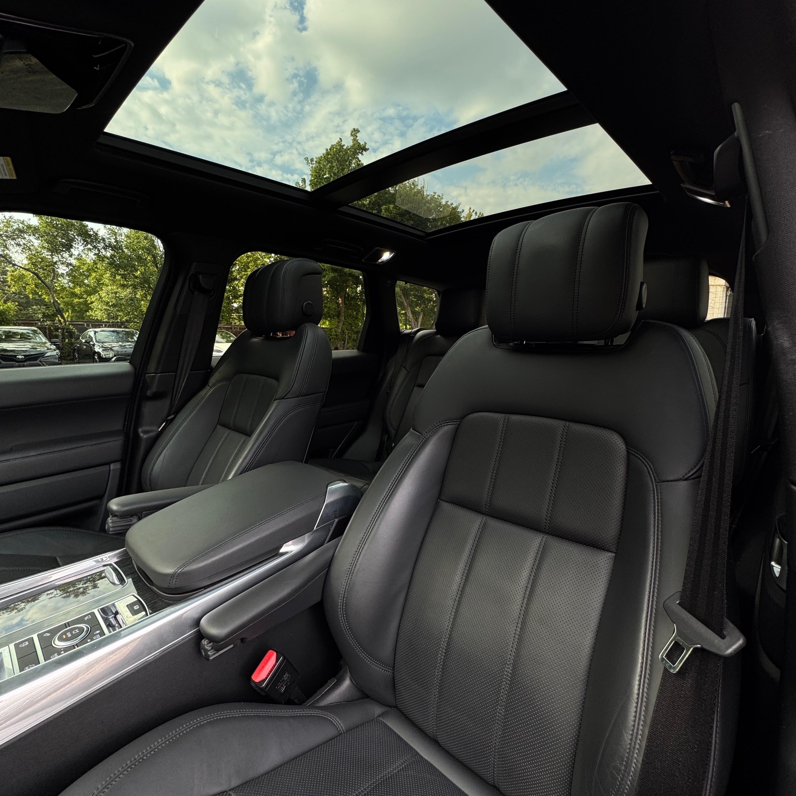 /2081809ontarioinc/2019-LandRover-RangeRover-4827702297455789.jpg