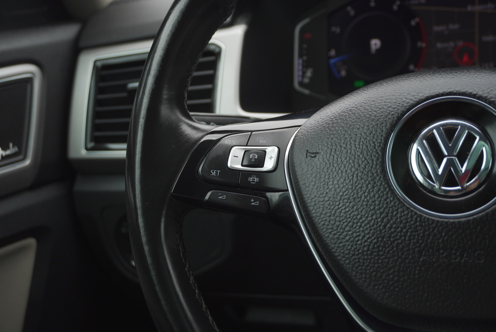 /2081809ontarioinc/2019-Volkswagen-Atlas-26420406715978384.jpg