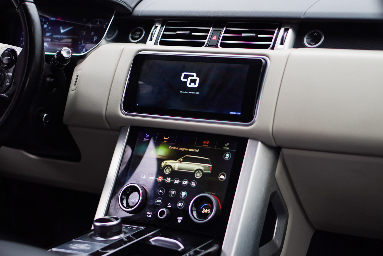 /2081809ontarioinc/2020-LandRover-RangeRover-8435062832473639.jpg
