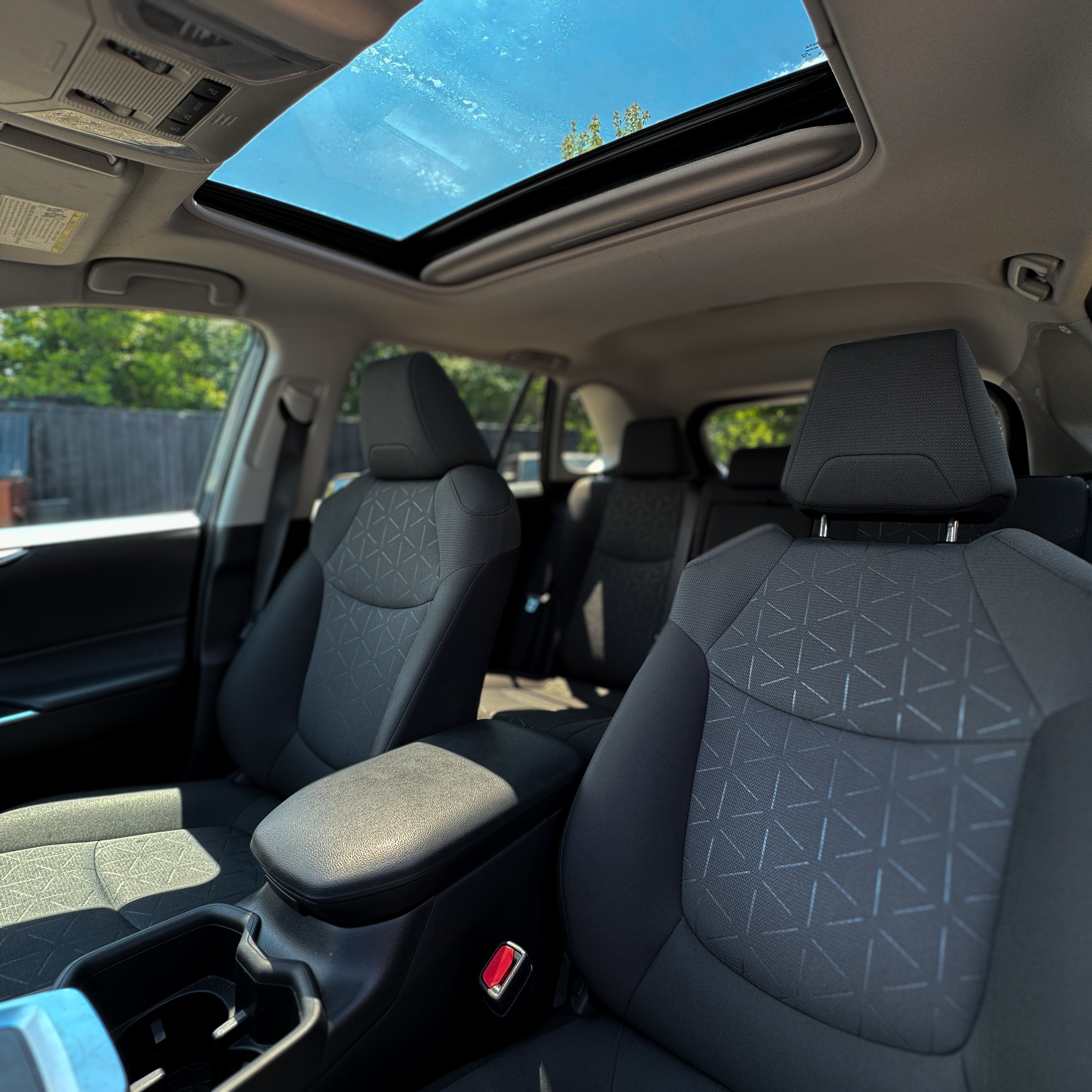 /2081809ontarioinc/2022-Toyota-RAV4-9078662149221408.jpg