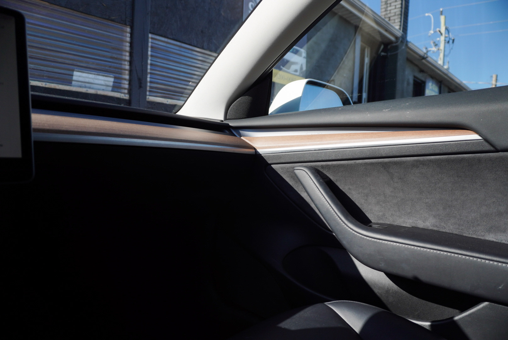 /2081809ontarioinc/2023-Tesla-Model3-0666861474901399.jpg