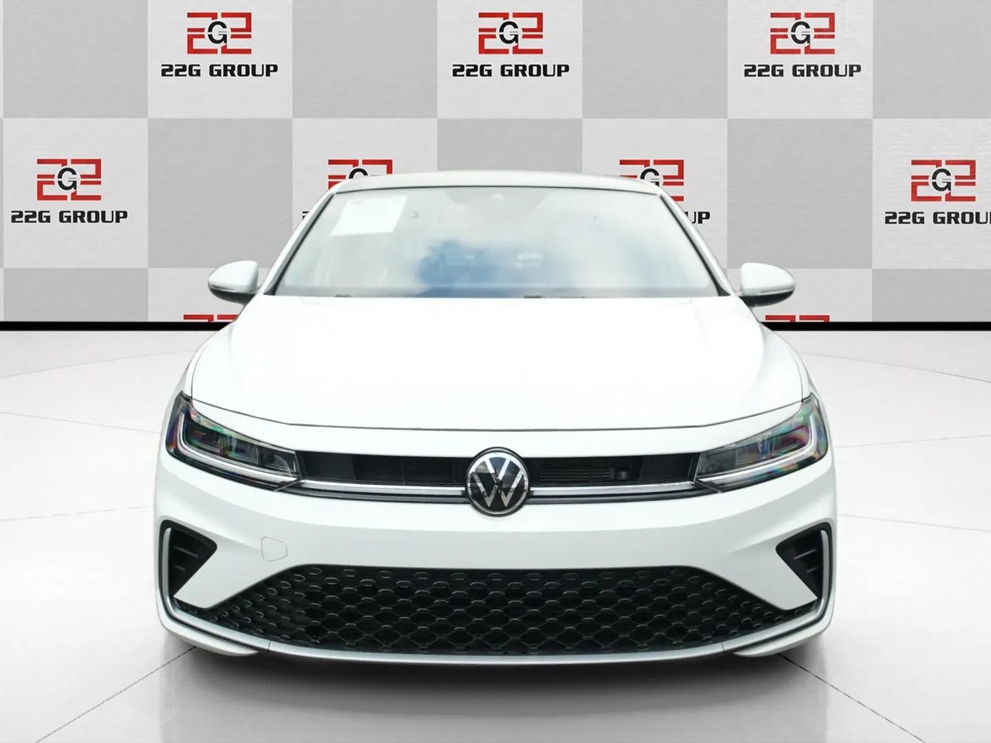2026 Volkswagen Jetta HIGHLINE |SUNROOF |LEATHER & HEATED SEATS|CARPLAY