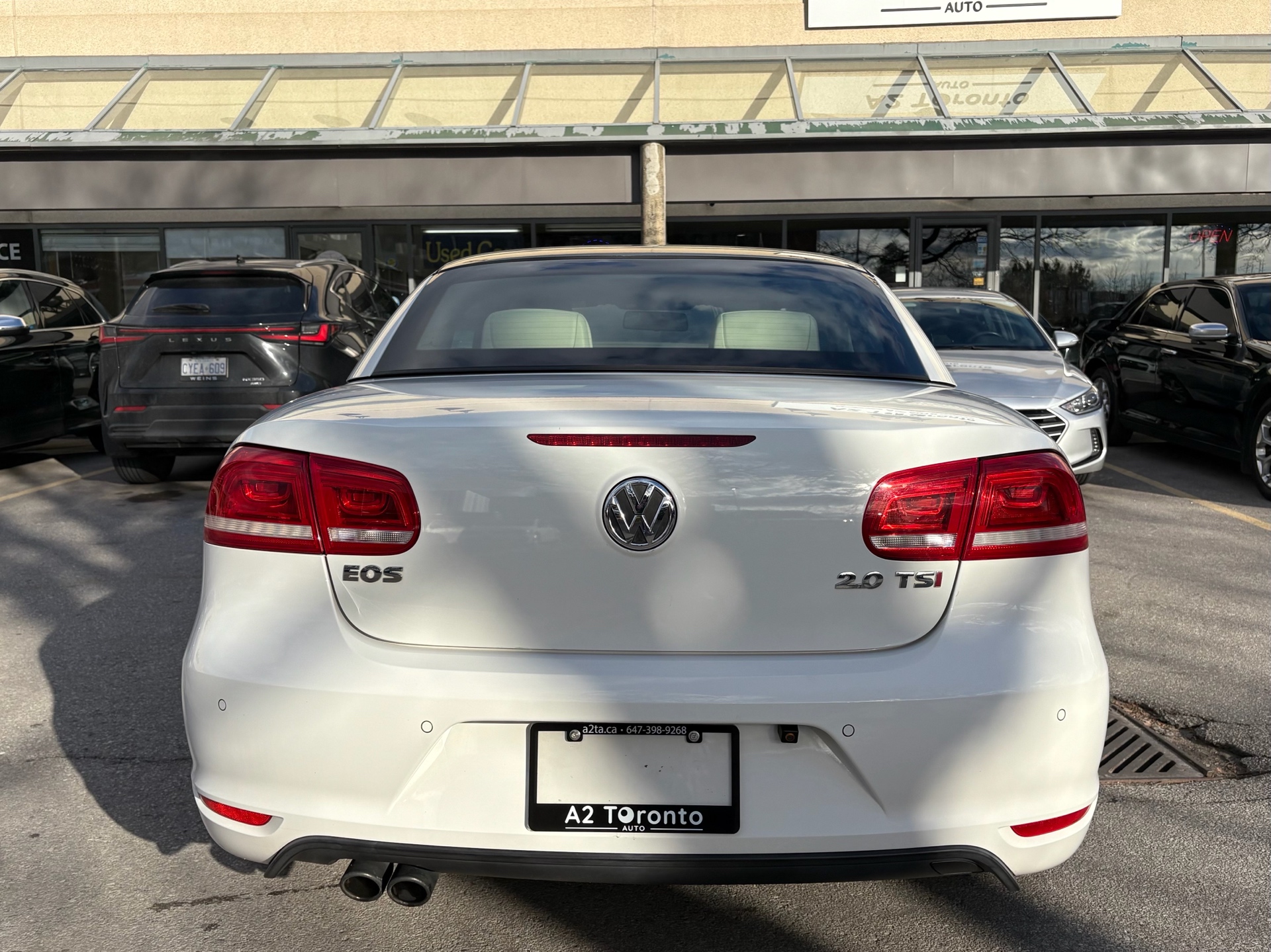 /a2torontoauto/2014-Volkswagen-Eos-764903211253336.jpg