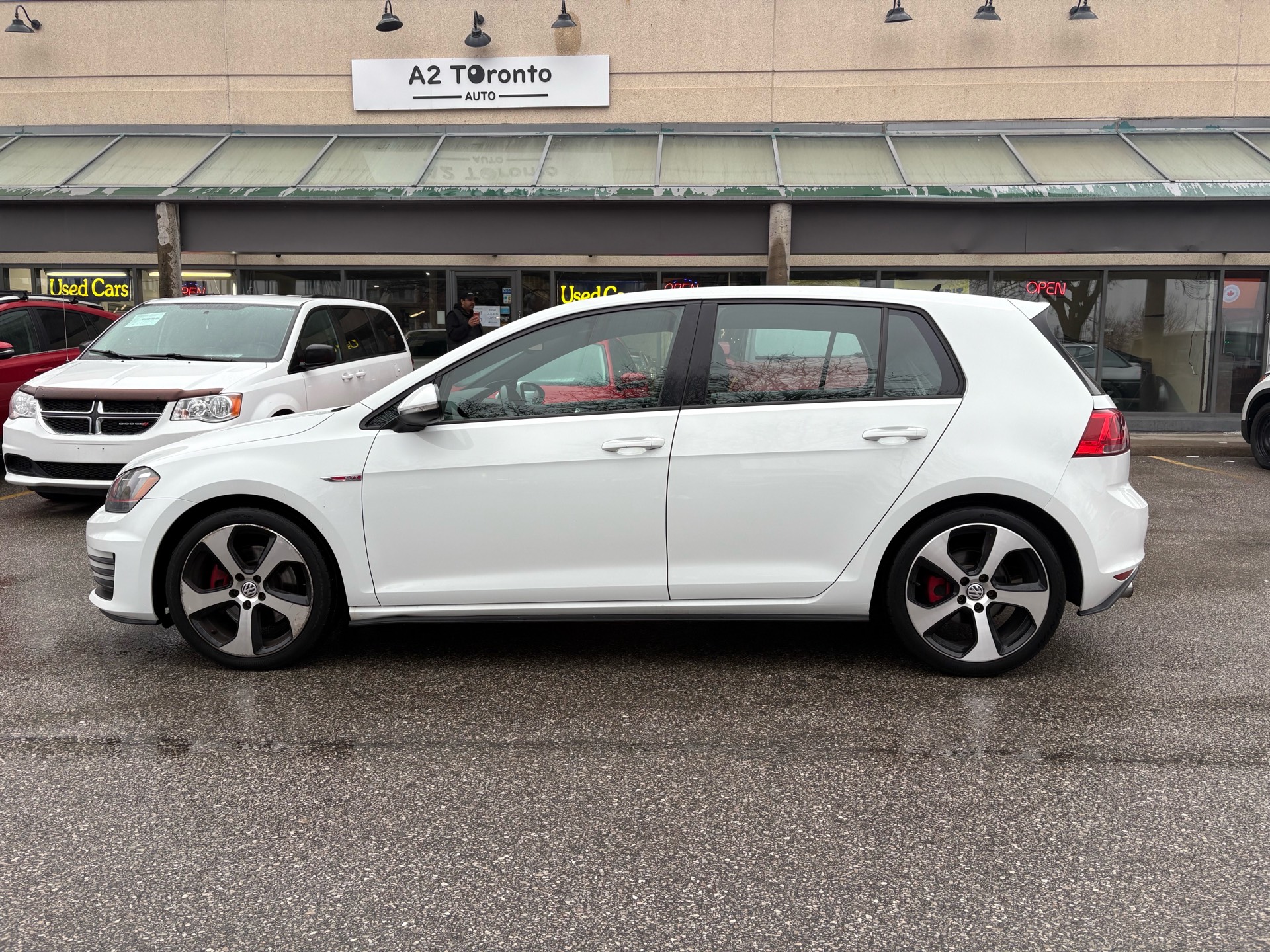/a2torontoauto/2015-Volkswagen-GolfGTI-6681667892708736.jpg