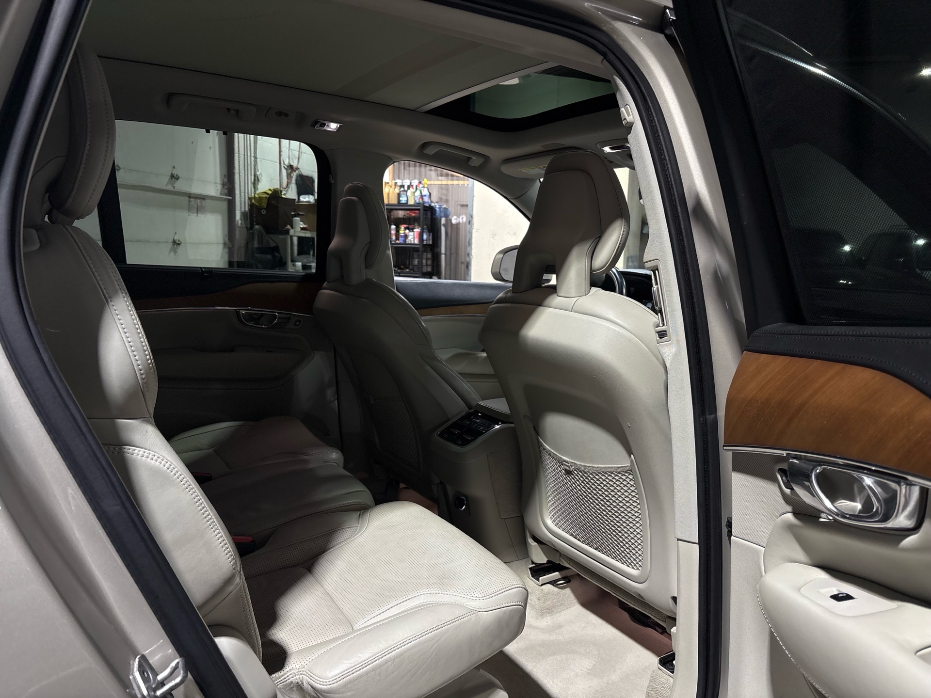 /a2torontoauto/2016-Volvo-XC90-32510034367188023.jpg