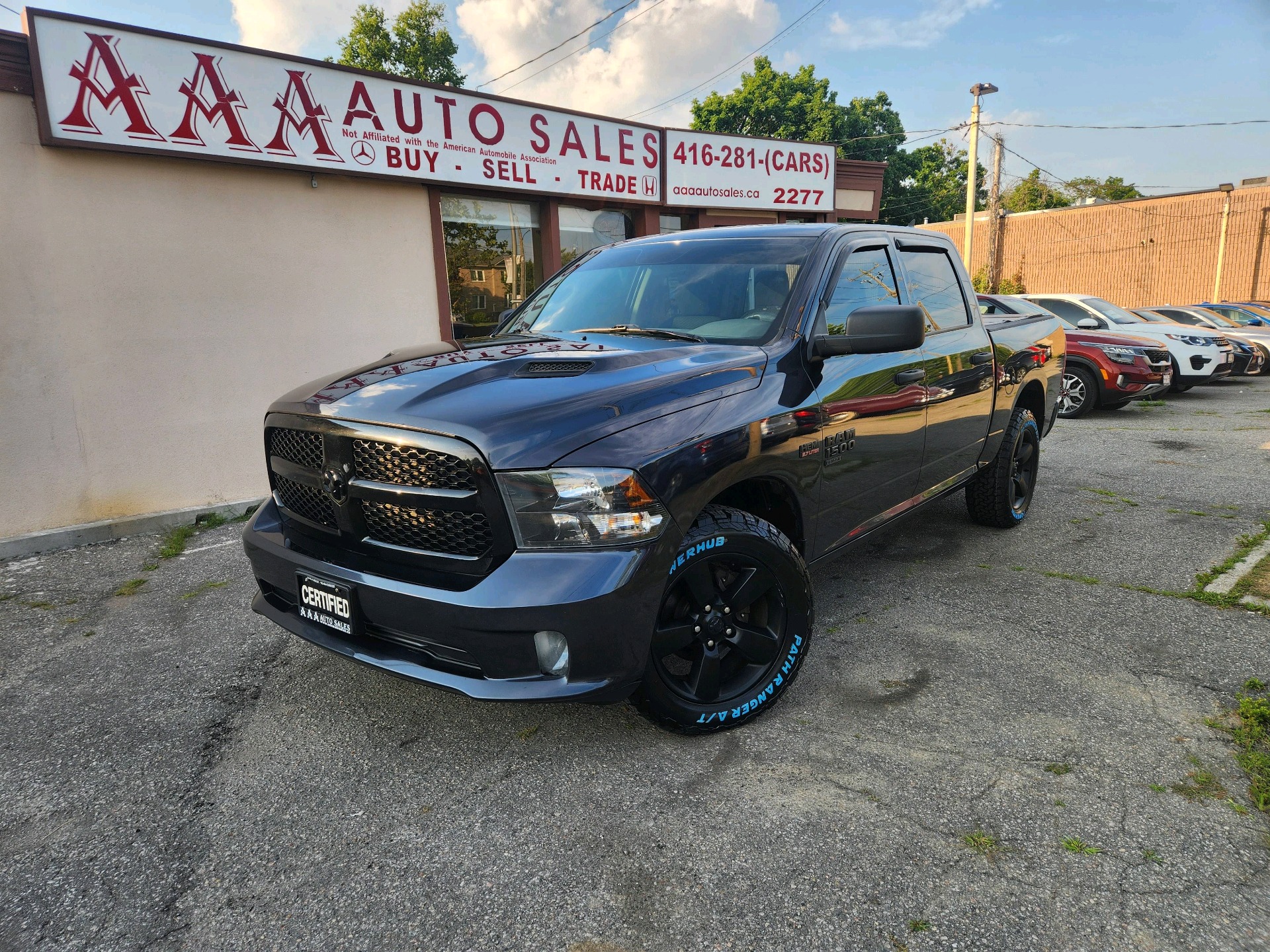 2019 RAM 1500 Classic Express 4x4 Crew Cab 5'7" Box