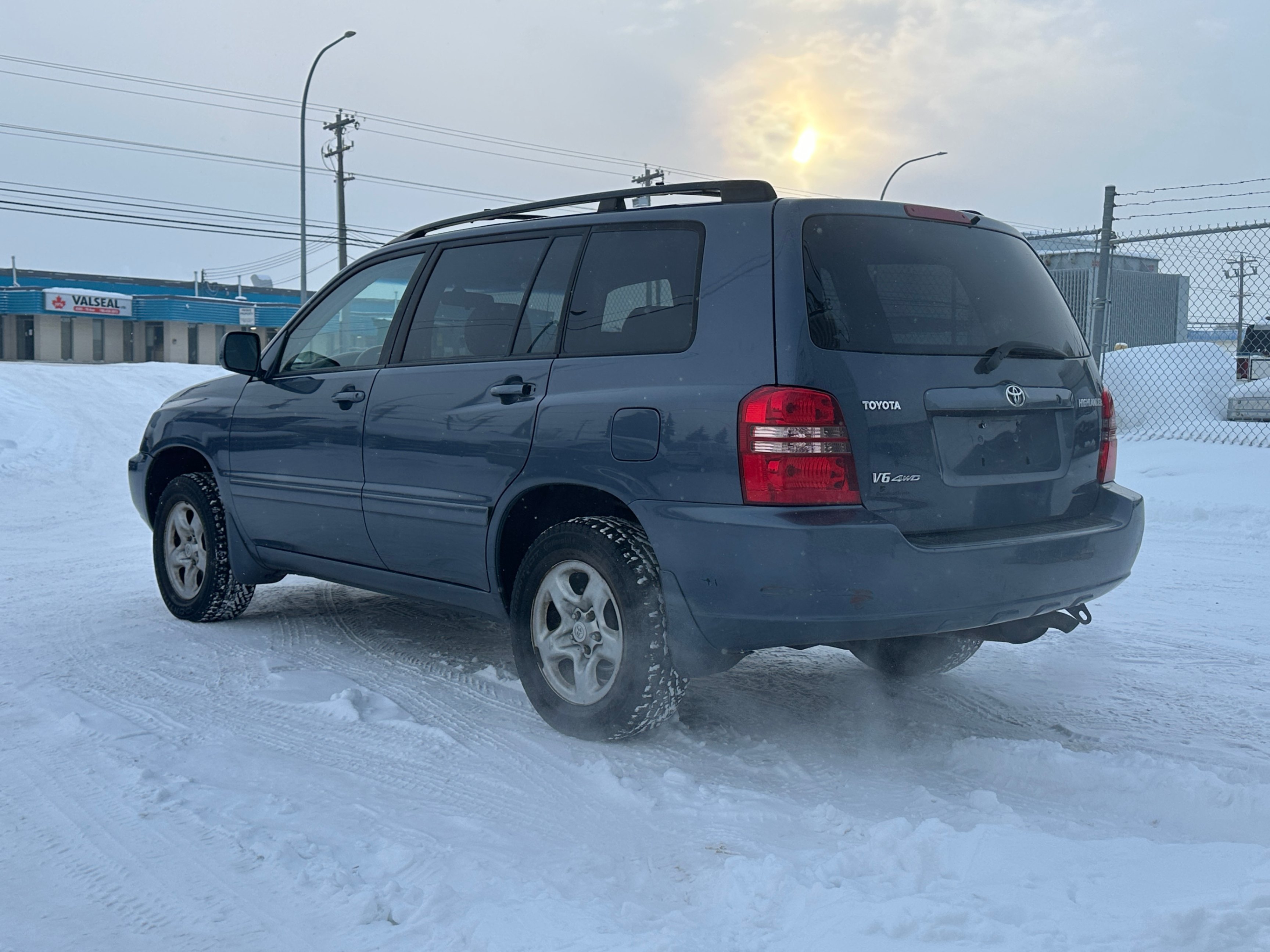 /aiautogroup/2002-Toyota-Highlander-2749703479597063.jpg