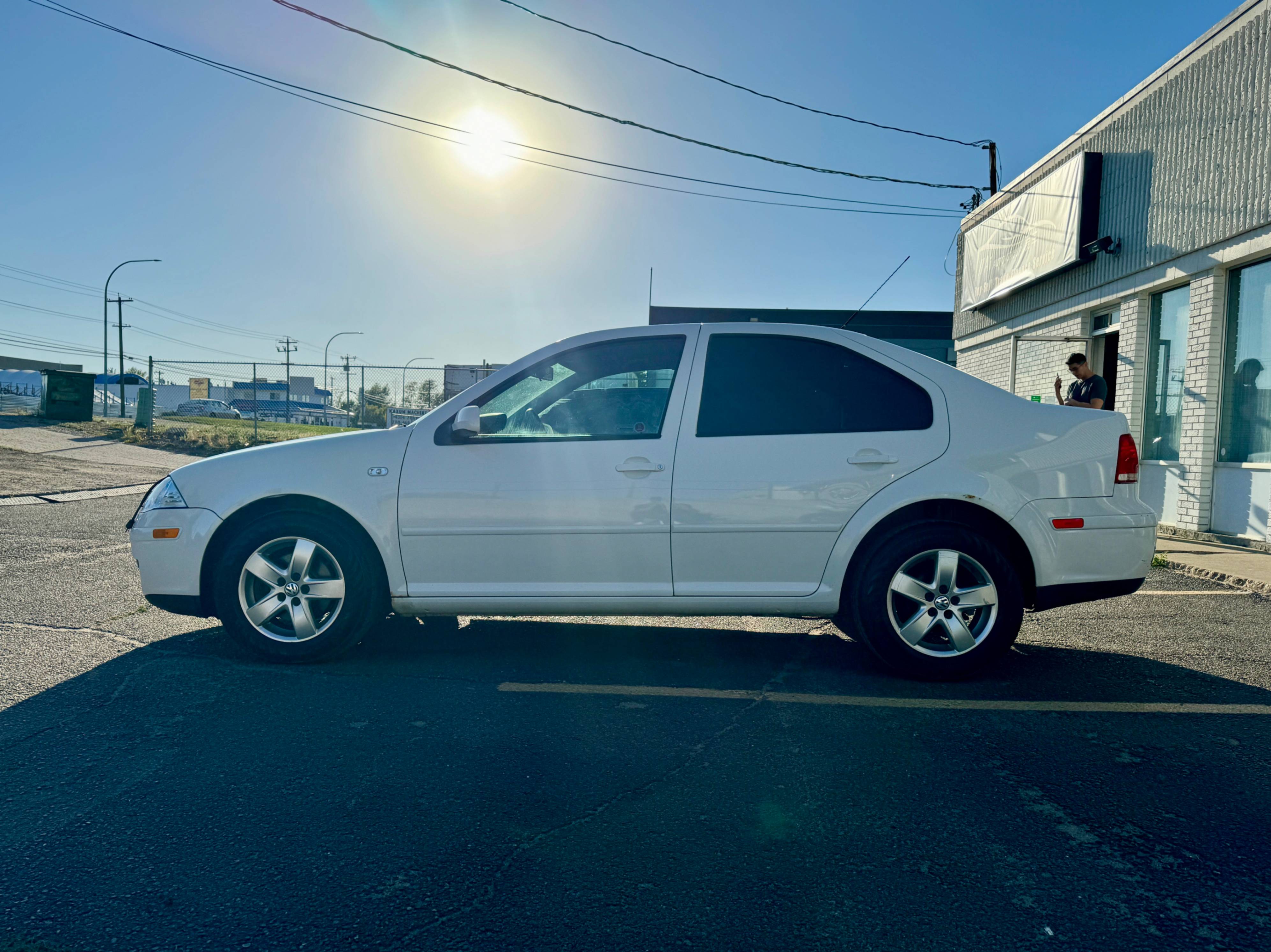 /aiautogroup/2009-Volkswagen-CityJetta-1799075893643709.jpg