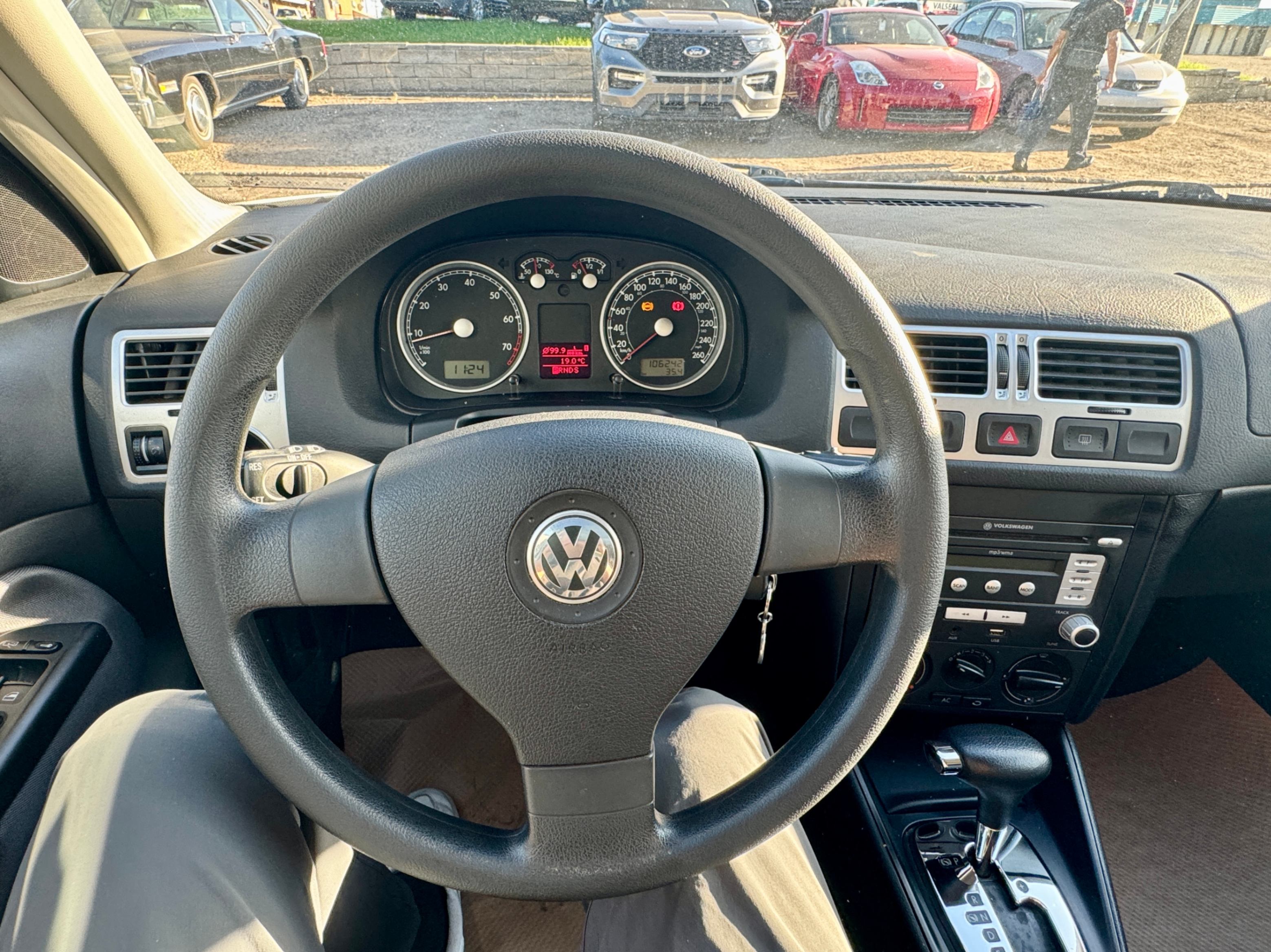 /aiautogroup/2009-Volkswagen-CityJetta-5393354976415938.jpg