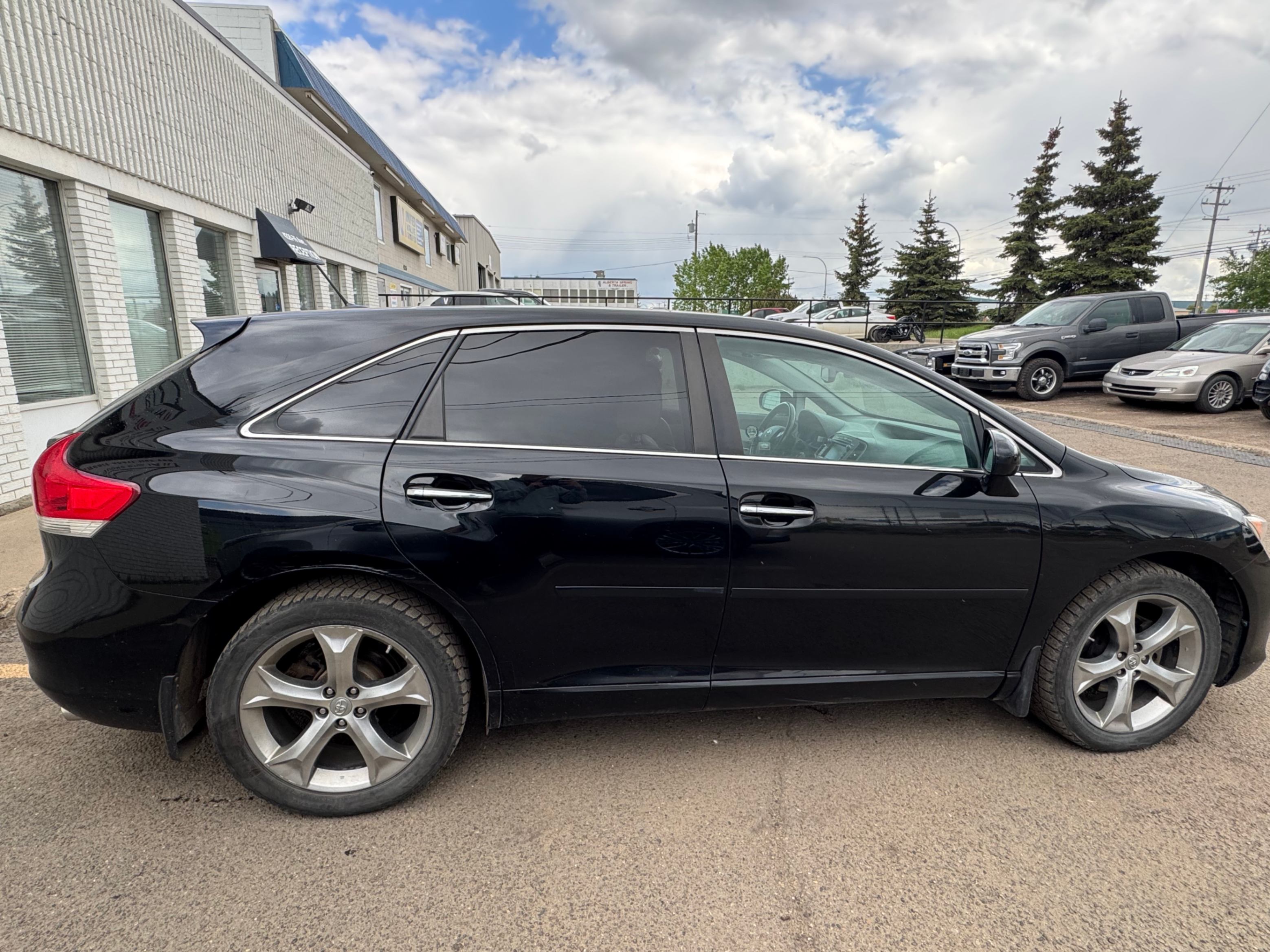 /aiautogroup/2010-Toyota-Venza-6261923015660134.jpg