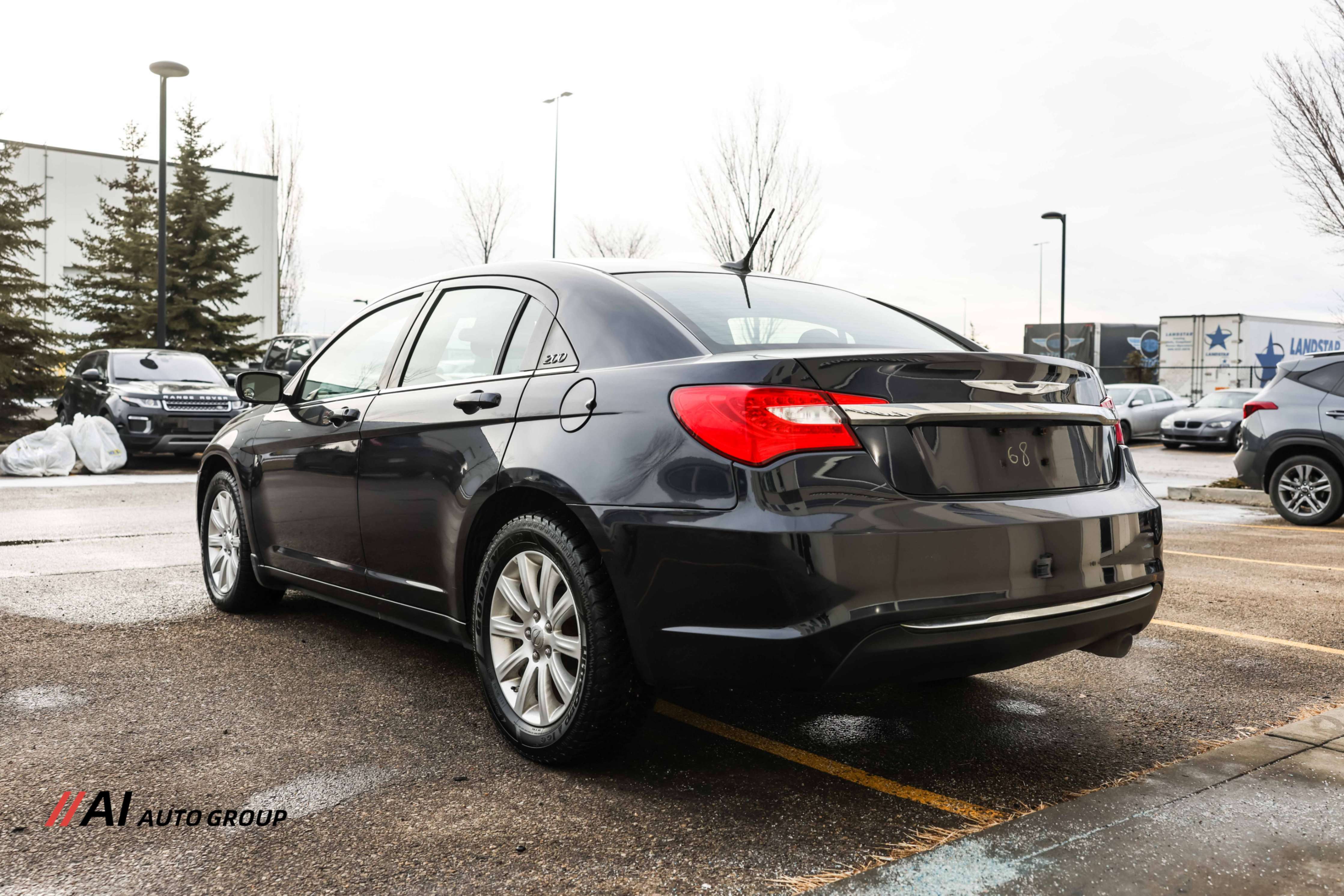 /aiautogroup/2011-Chrysler-200-5761899941479356.jpg