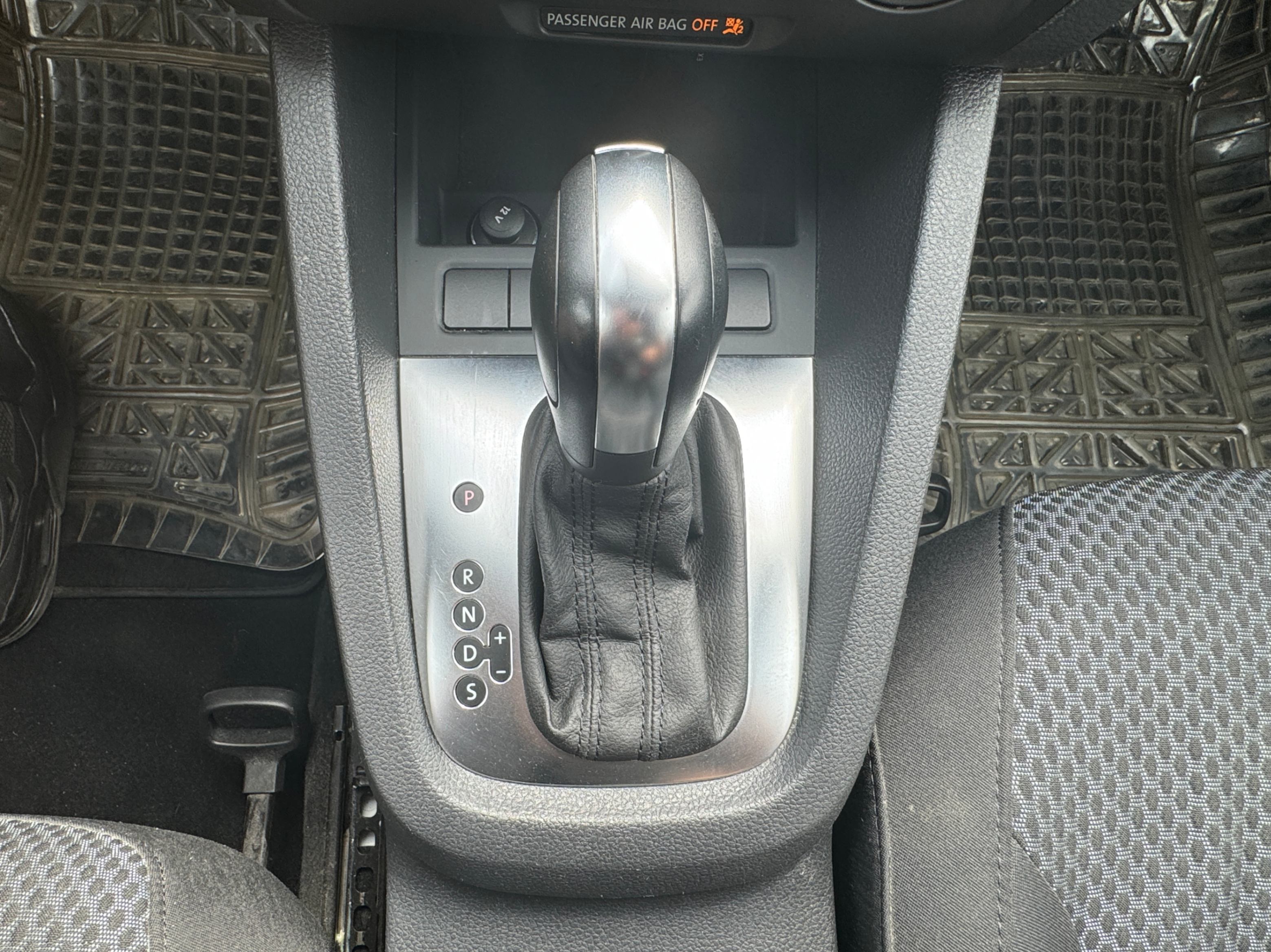 /aiautogroup/2011-Volkswagen-Jetta-37666518145734584.jpg