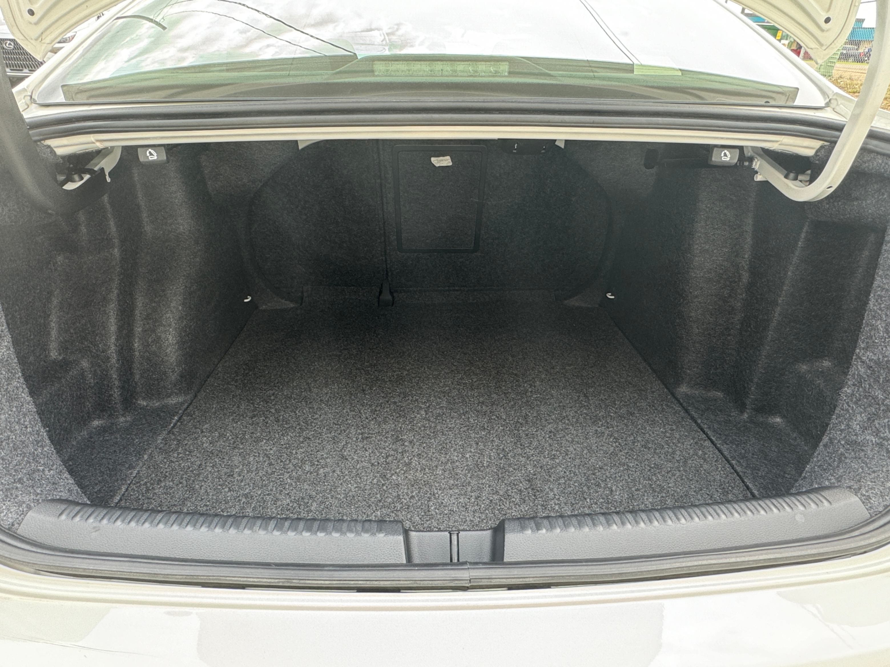 /aiautogroup/2011-Volkswagen-Jetta-5708754583378339.jpg