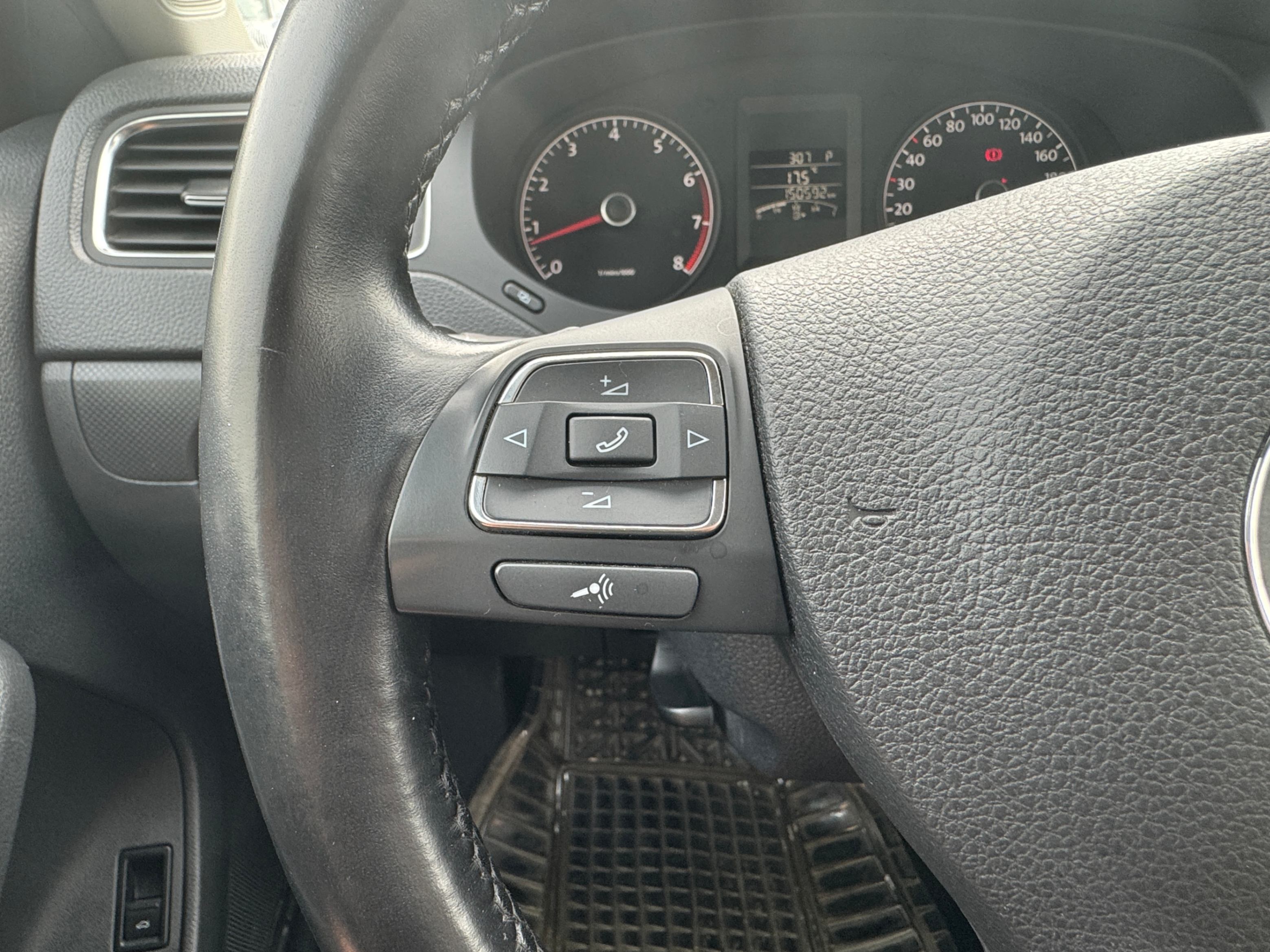 /aiautogroup/2011-Volkswagen-Jetta-7006596702928991.jpg
