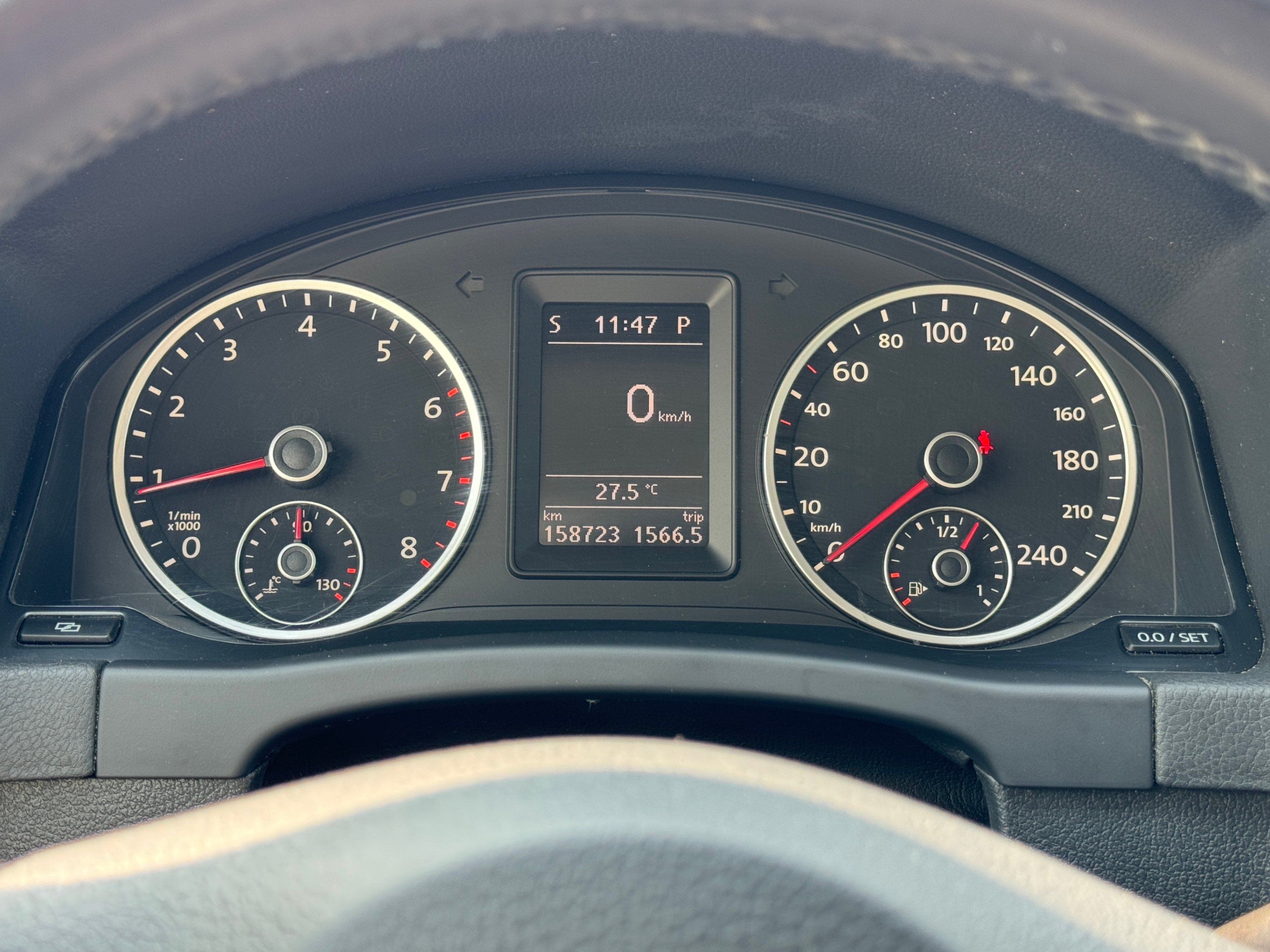 /aiautogroup/2011-Volkswagen-Tiguan-19749851723069733.jpg