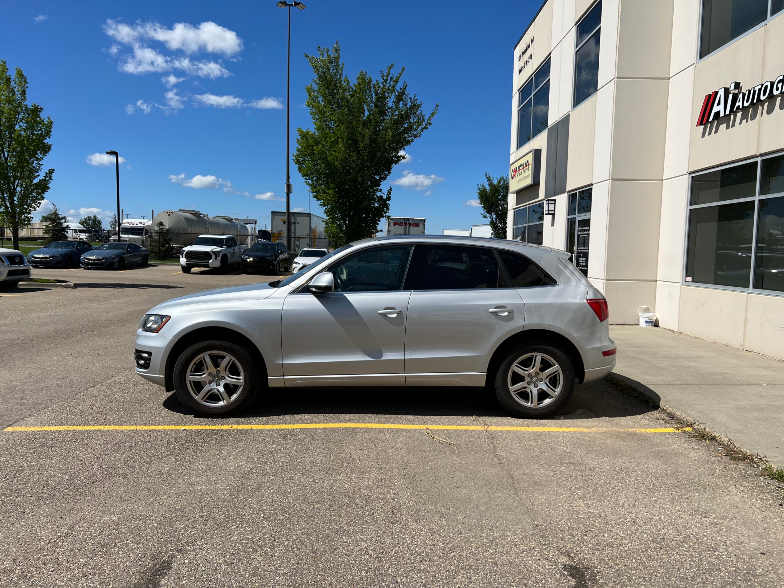 /aiautogroup/2012-Audi-Q5-3972963903474047.jpg