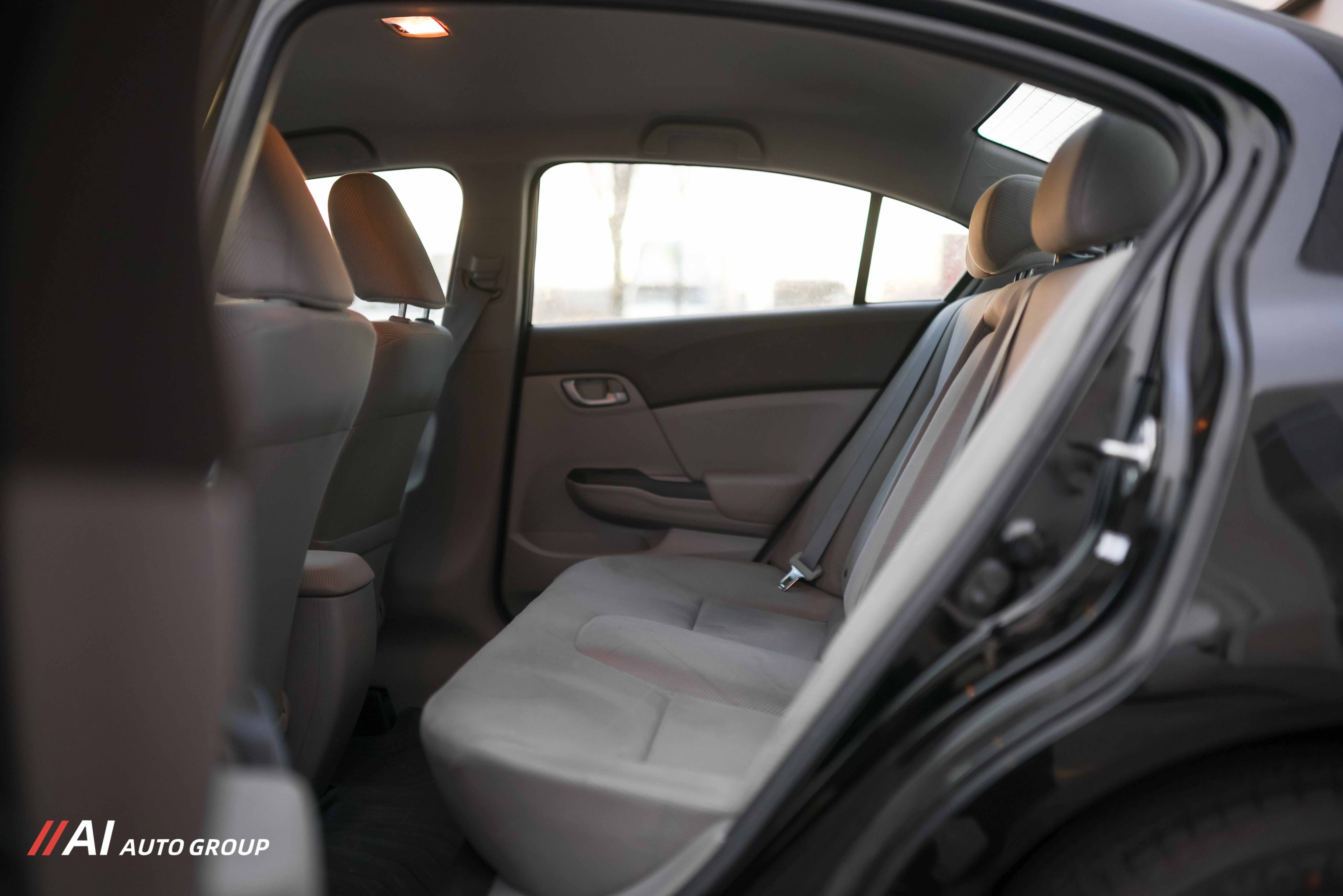 /aiautogroup/2012-Honda-CivicSedan-09683693120404402.jpg