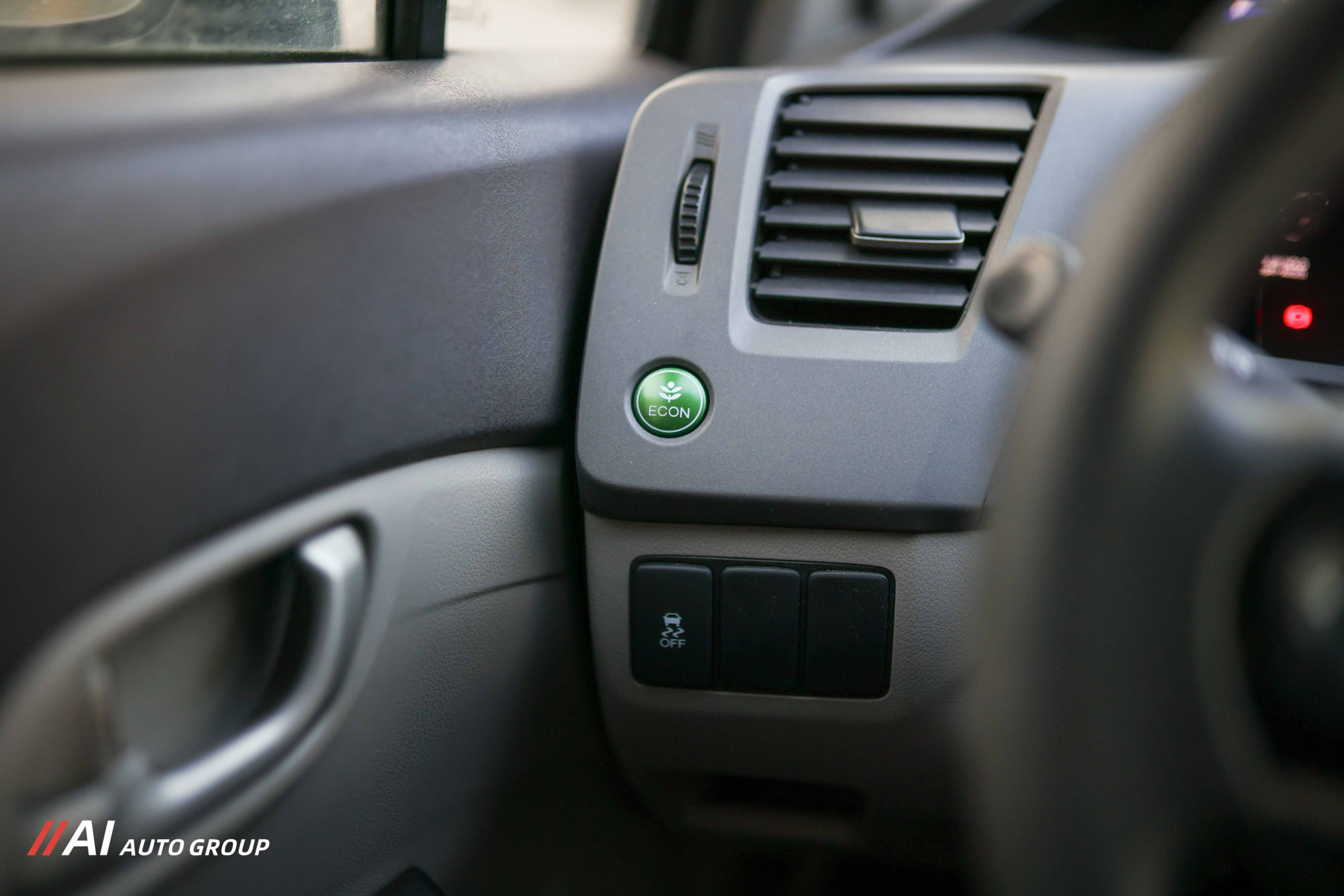 /aiautogroup/2012-Honda-CivicSedan-16337122046493757.jpg