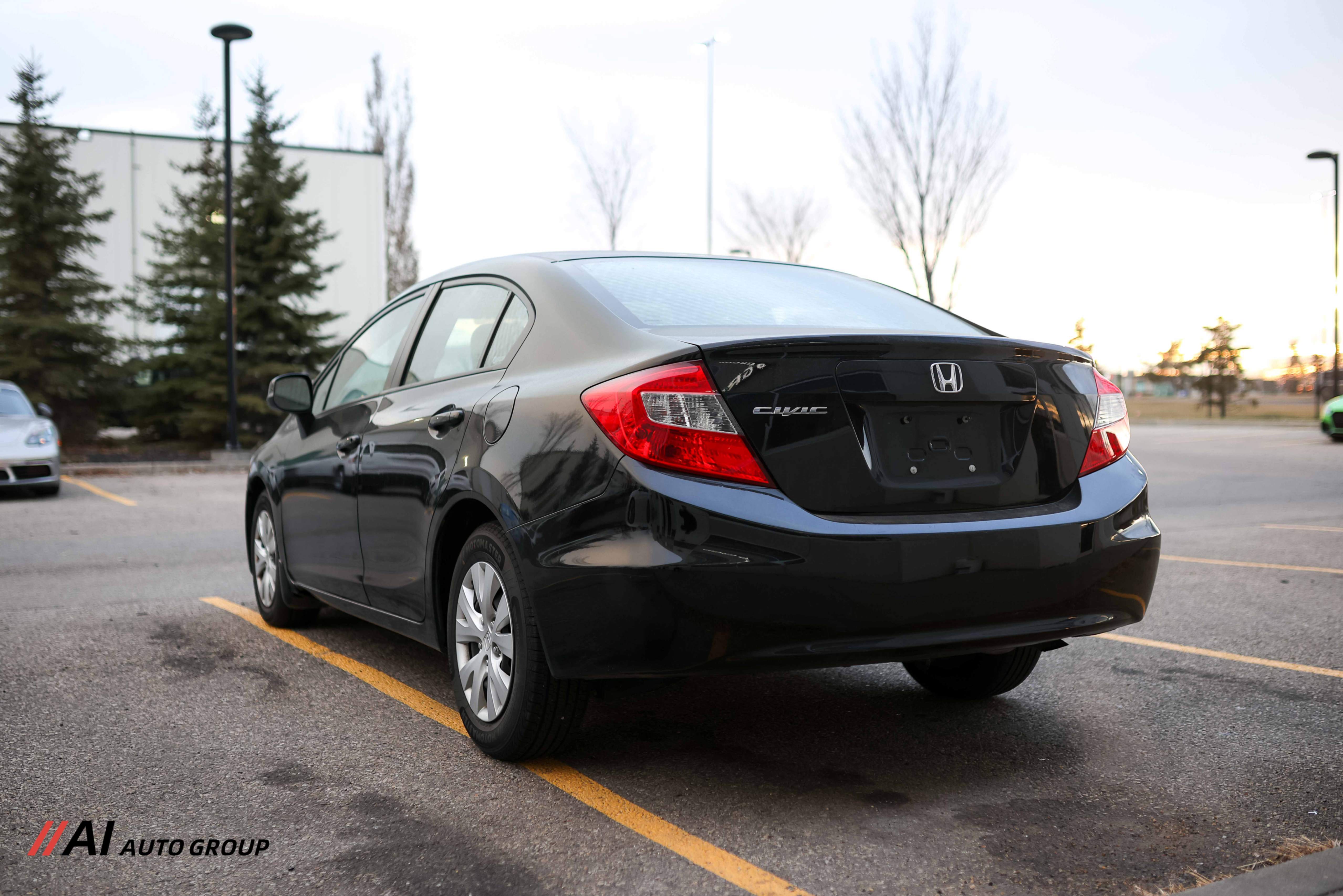 /aiautogroup/2012-Honda-CivicSedan-3603631119107651.jpg