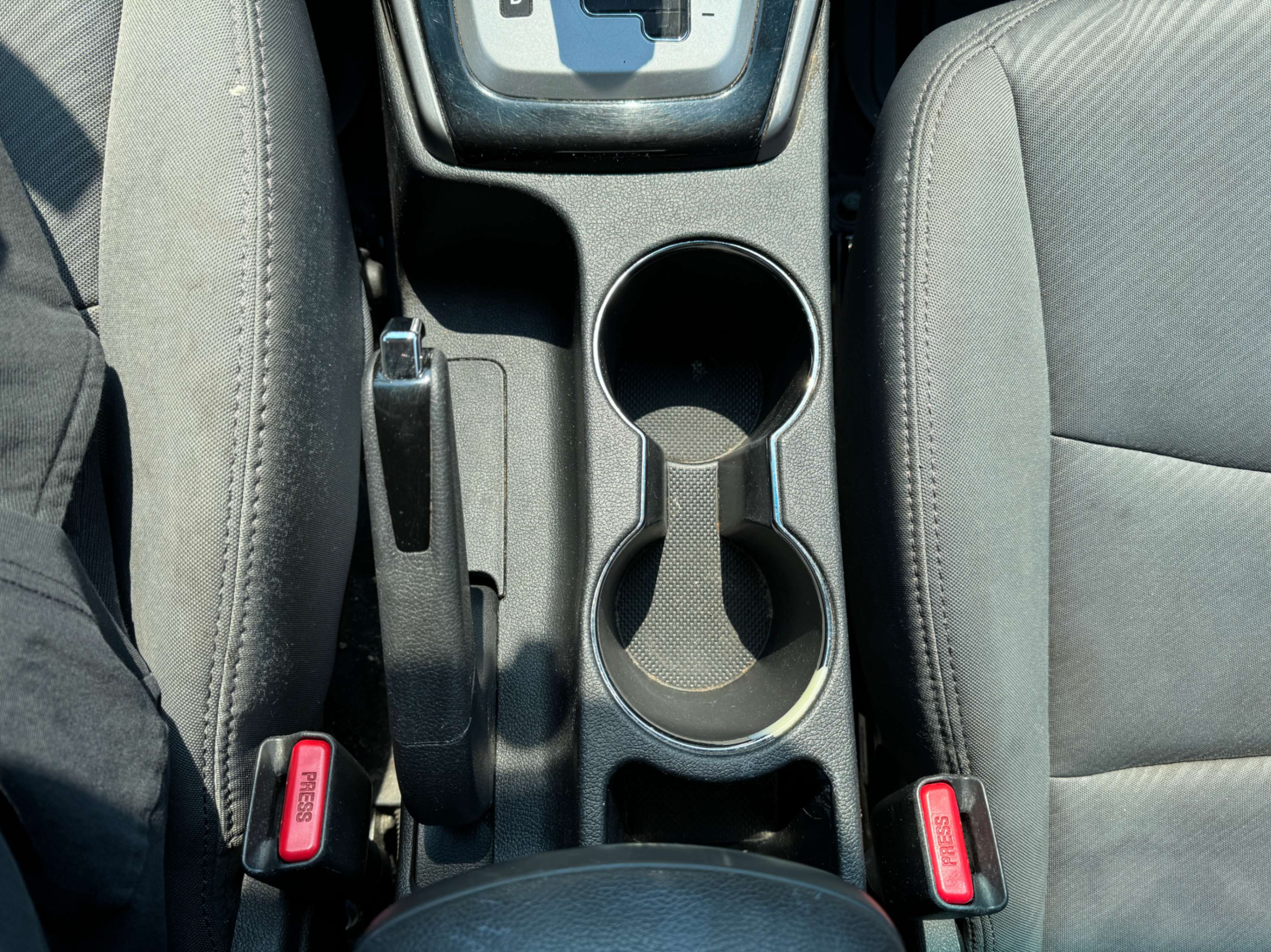 /aiautogroup/2012-Hyundai-Elantra-25978966924398117.jpg