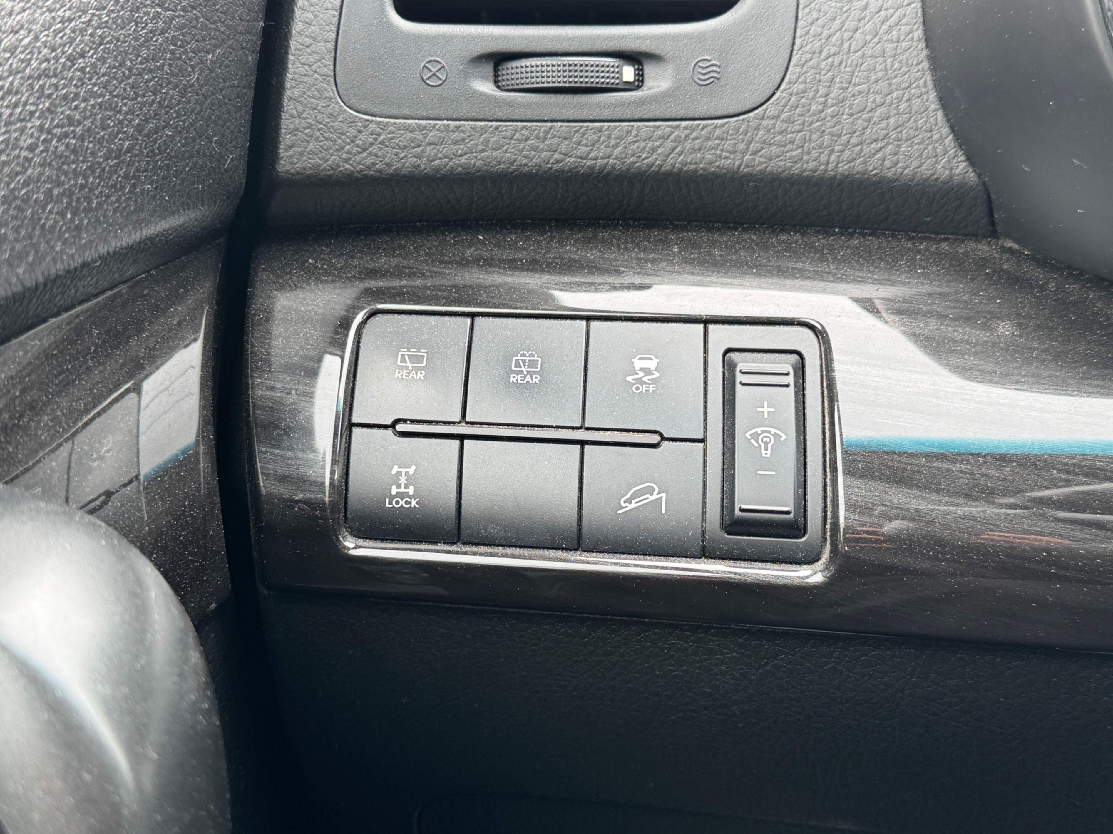 /aiautogroup/2012-Kia-Sorento-1466274337784934.jpg