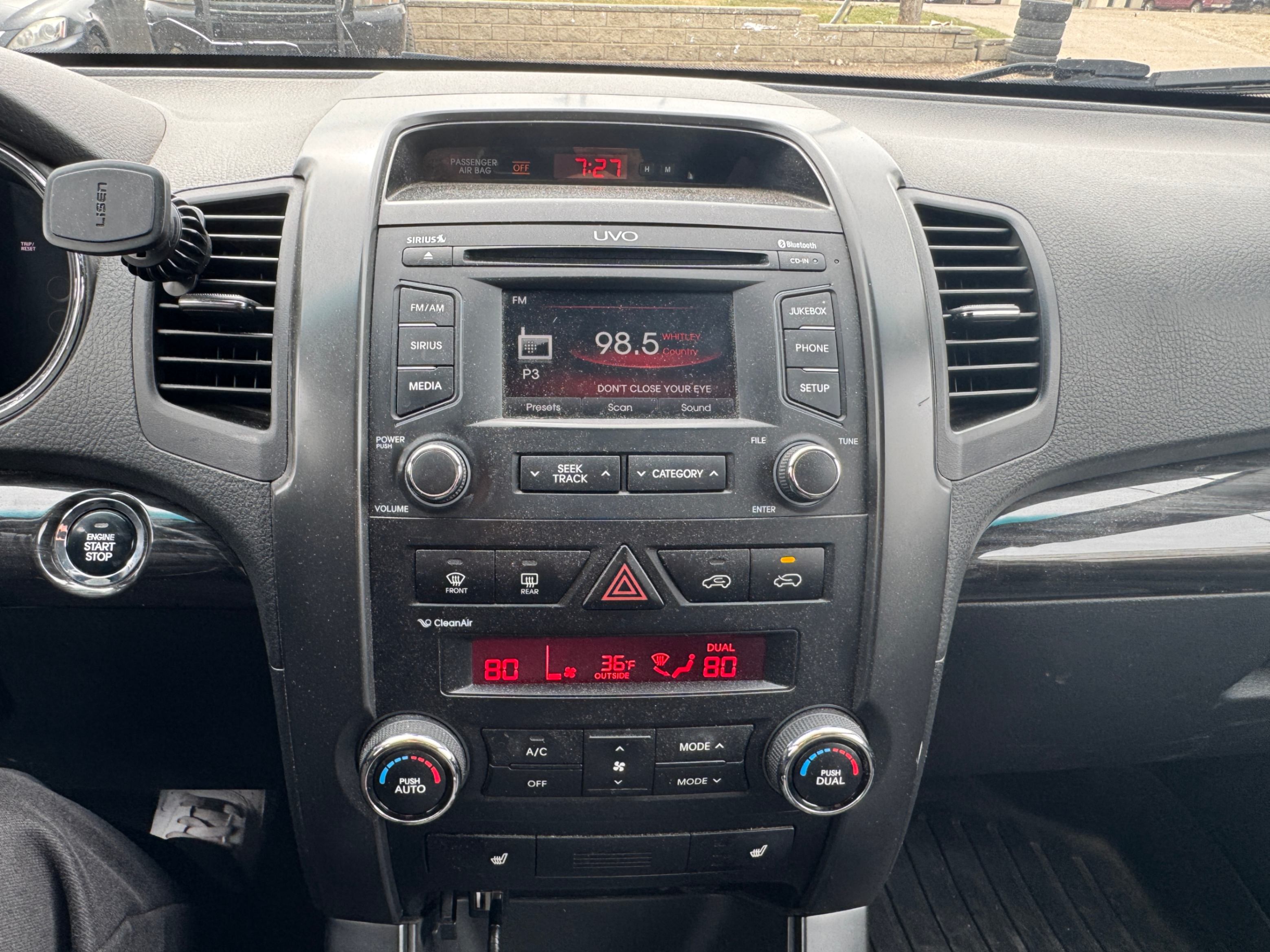 /aiautogroup/2012-Kia-Sorento-5322778764115565.jpg