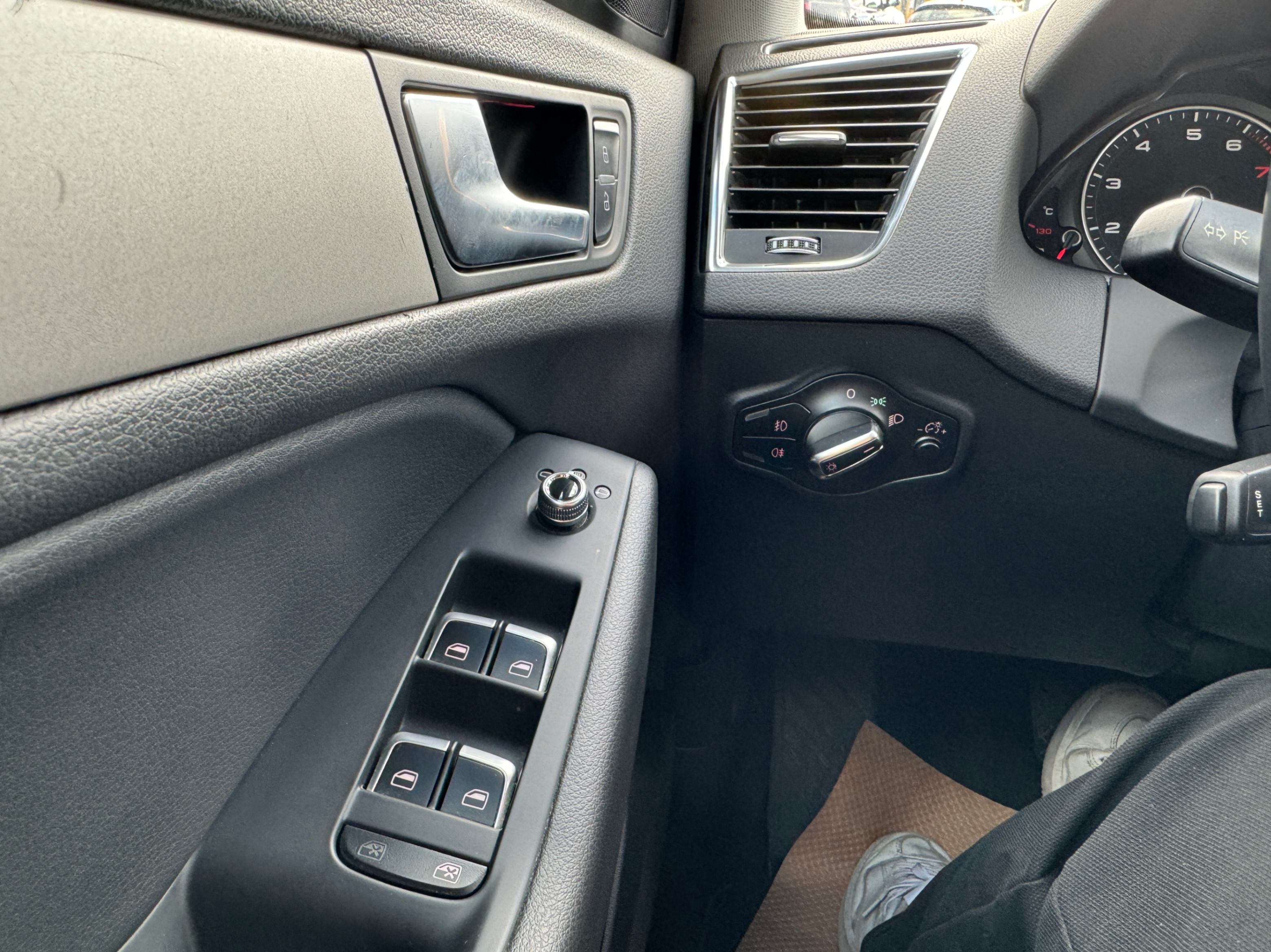 /aiautogroup/2013-Audi-Q5-058811195003676264.jpg