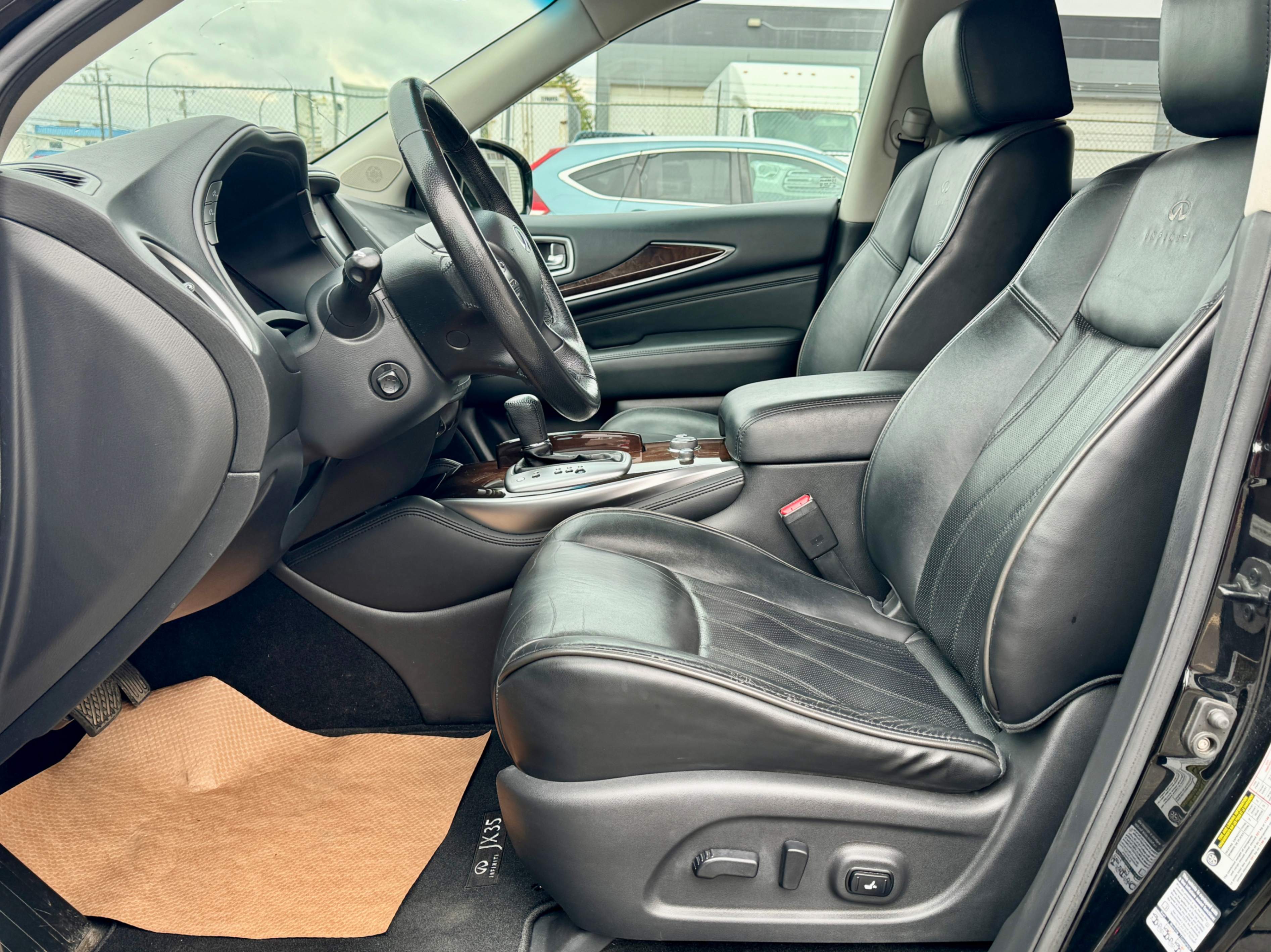 /aiautogroup/2013-INFINITI-JX35-08104565374592343.jpg