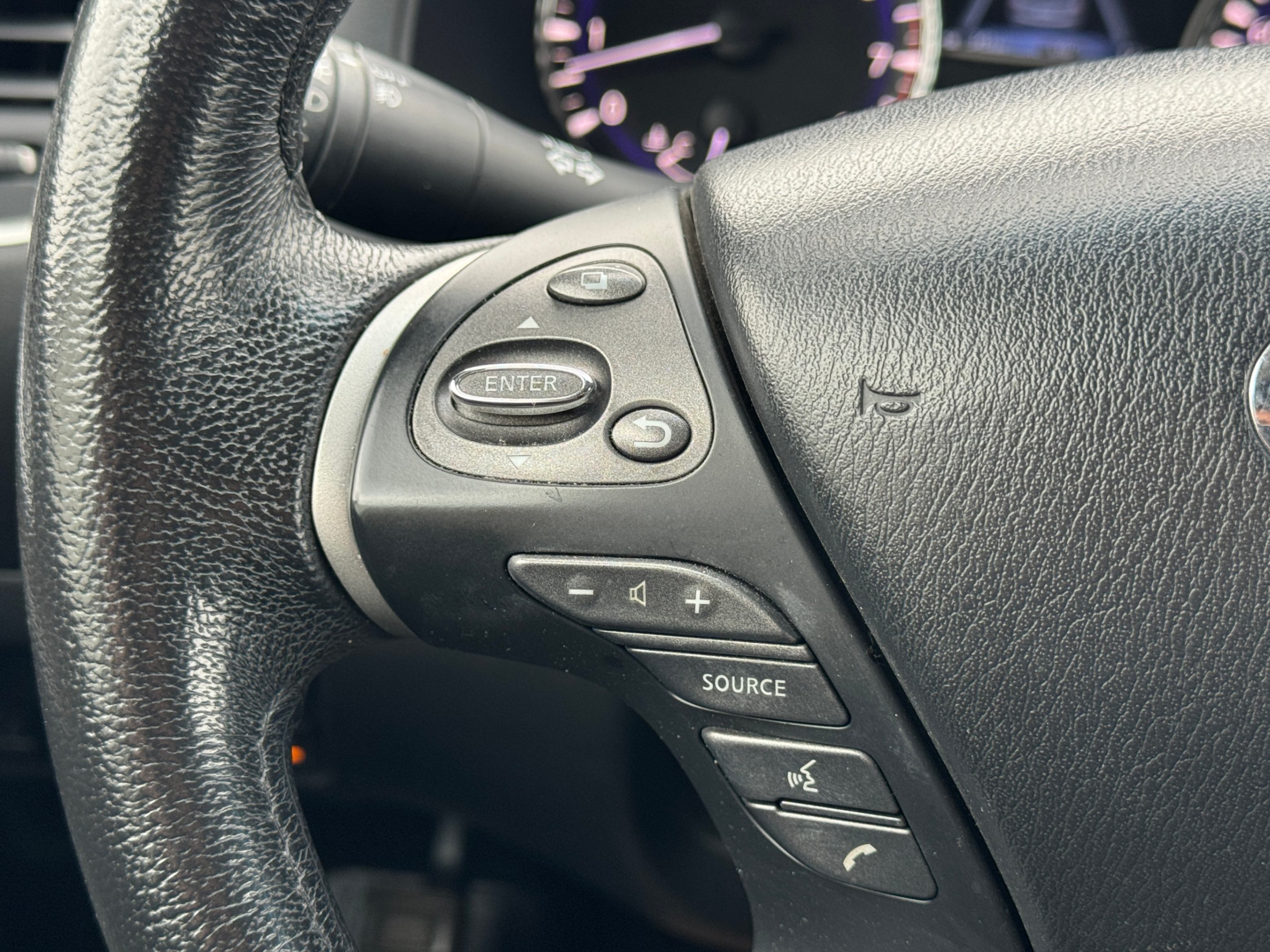 /aiautogroup/2013-INFINITI-JX35-8709243642123303.jpg