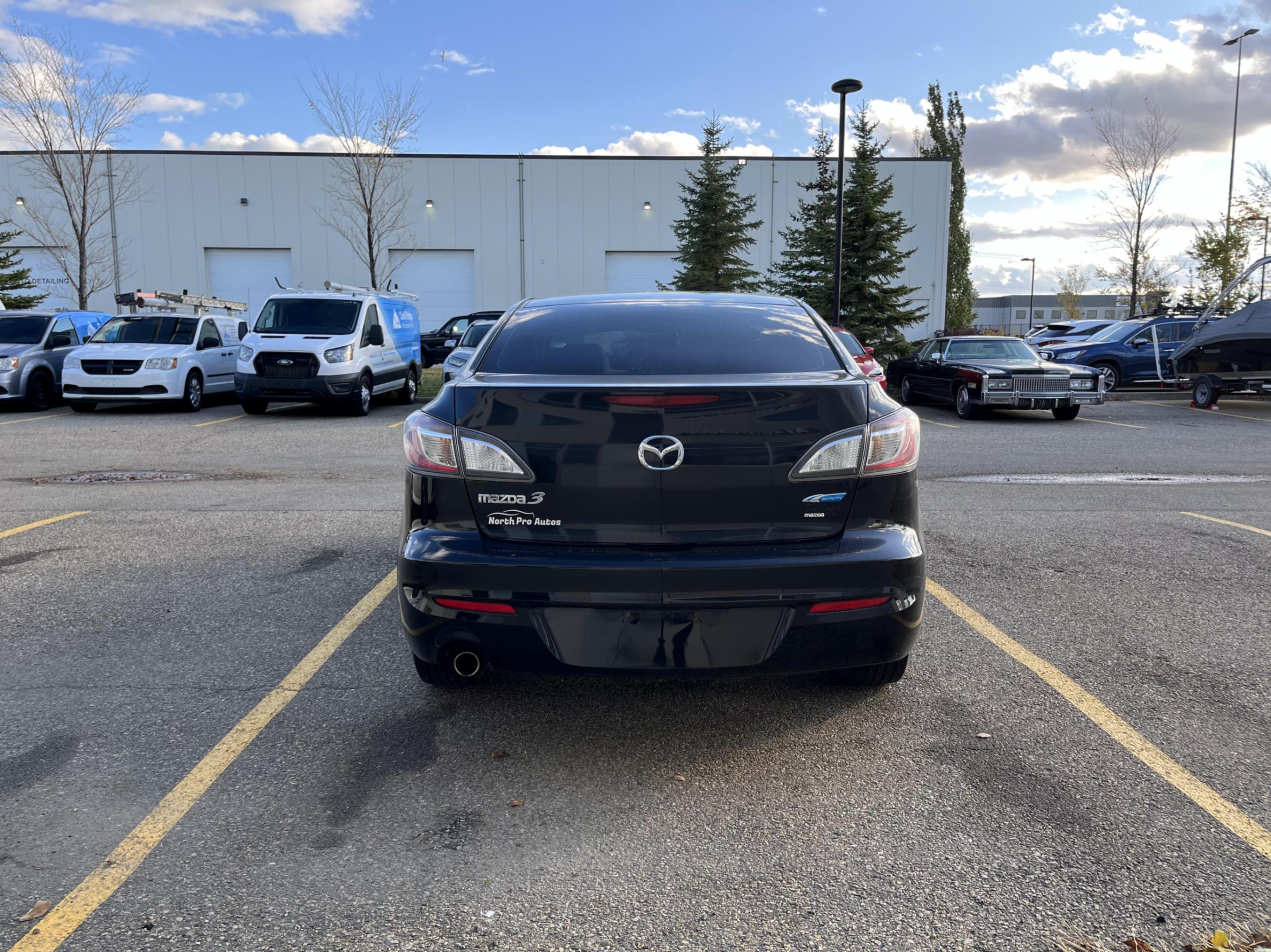 /aiautogroup/2013-Mazda-Mazda3-7193504299970384.jpg