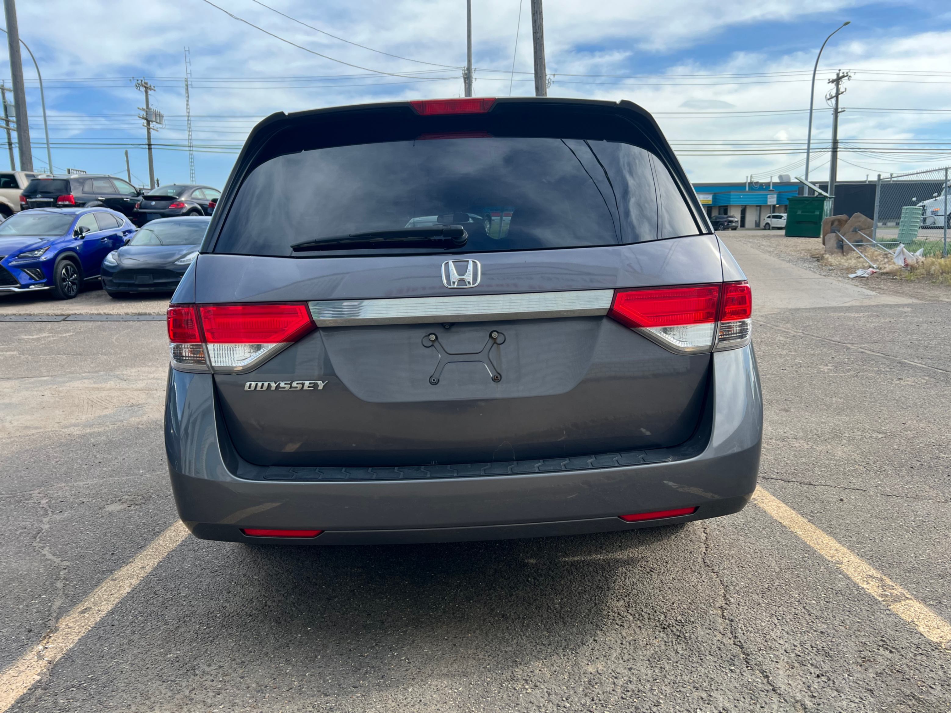 /aiautogroup/2014-Honda-Odyssey-9649532174931386.jpg
