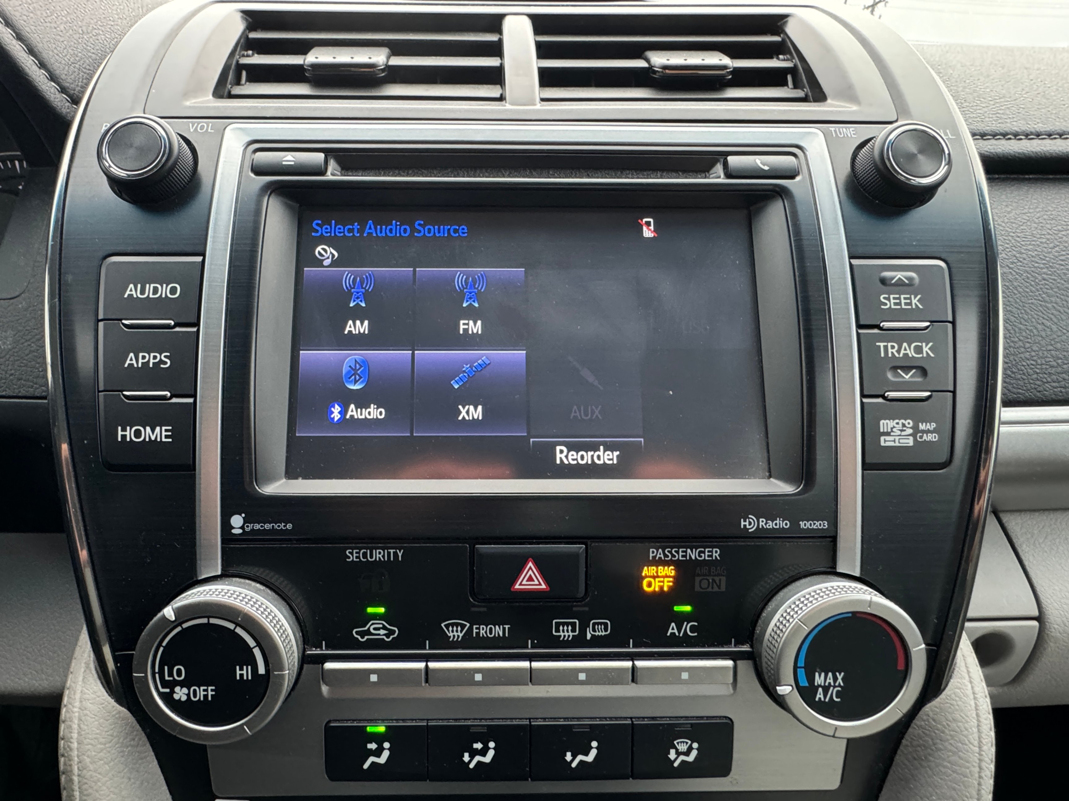 /aiautogroup/2014-Toyota-Camry-07859335473846296.jpg