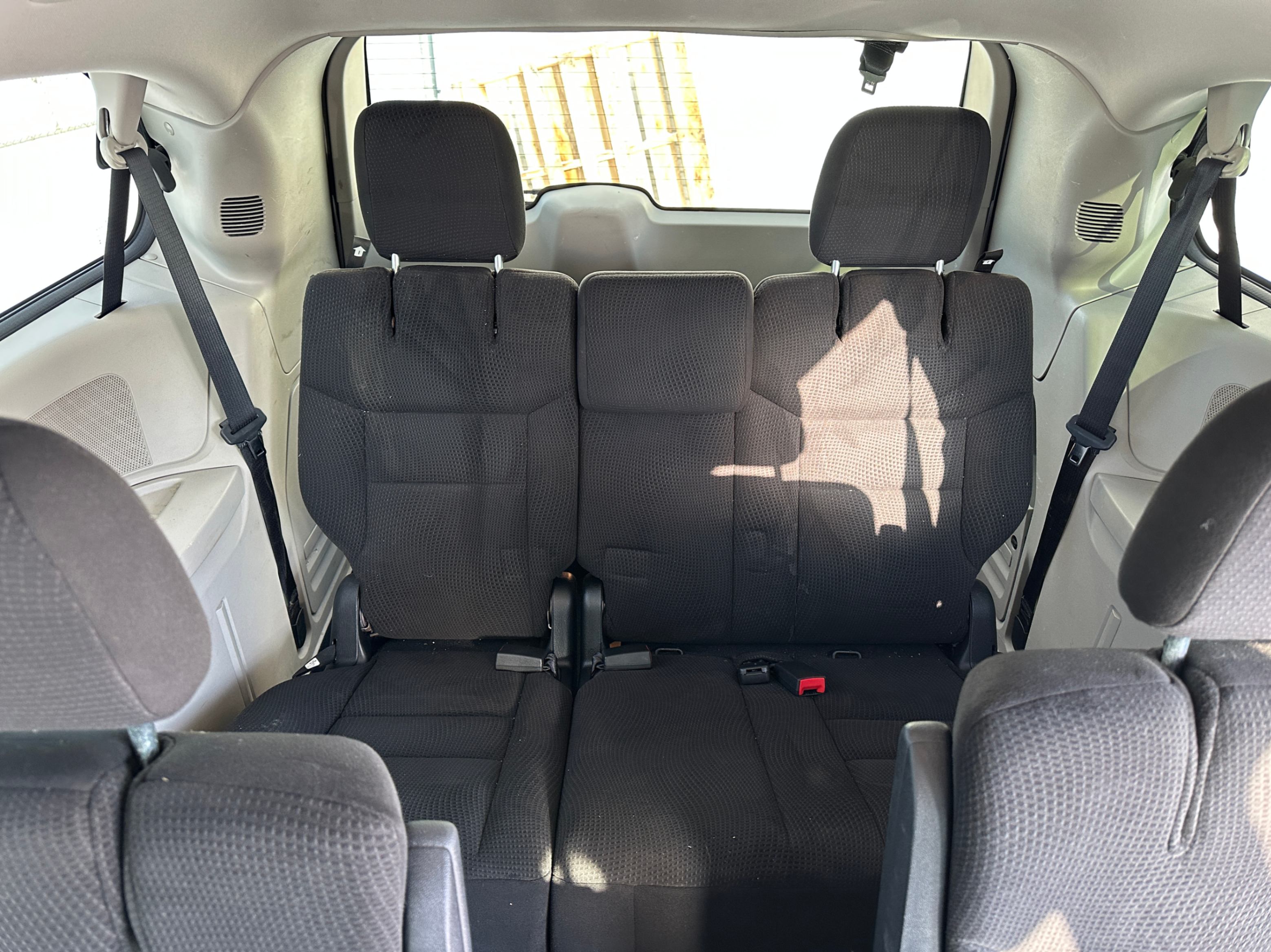 /aiautogroup/2015-Dodge-GrandCaravan-404349373801713.jpg