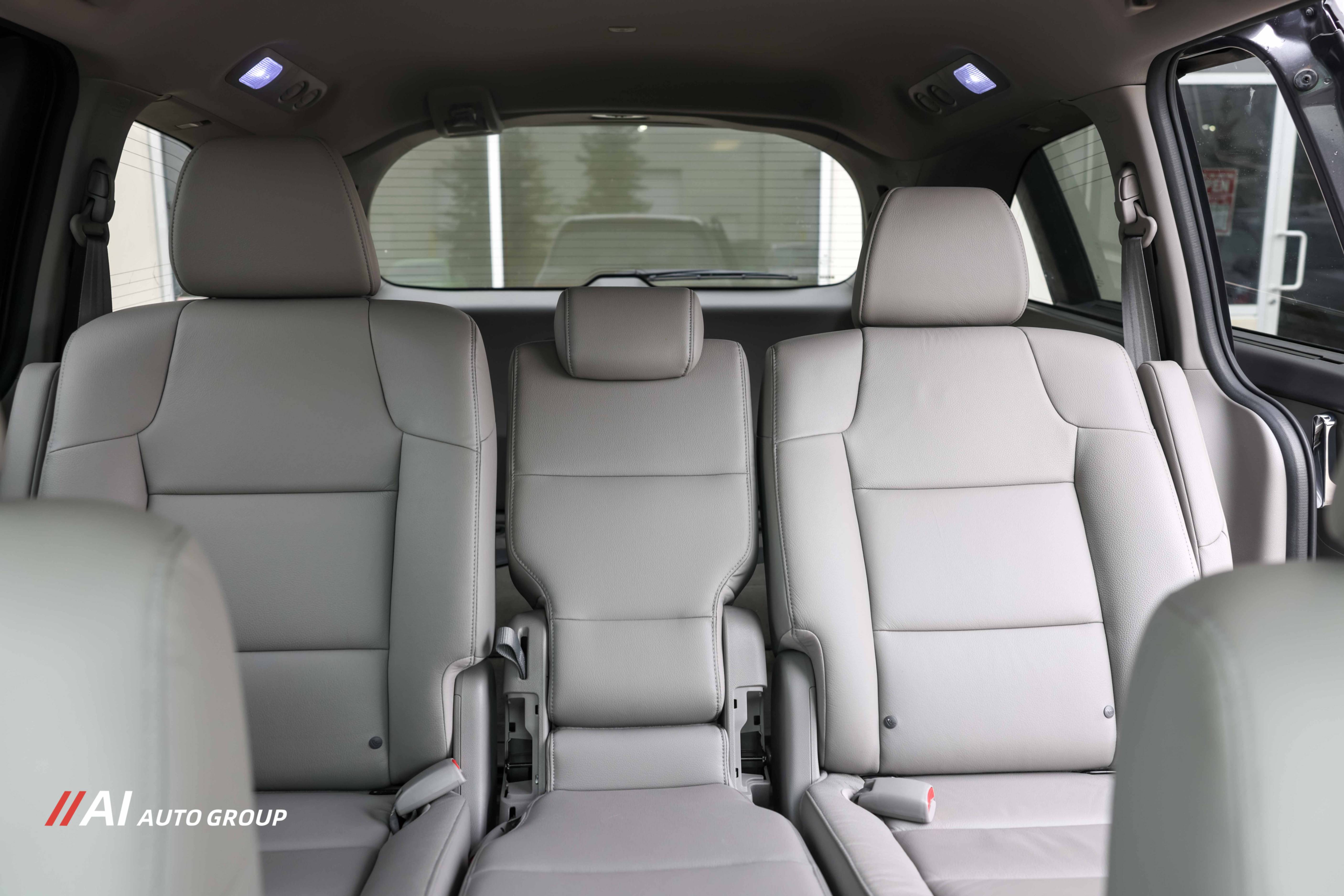 /aiautogroup/2015-Honda-Odyssey-3303740955131538.jpg