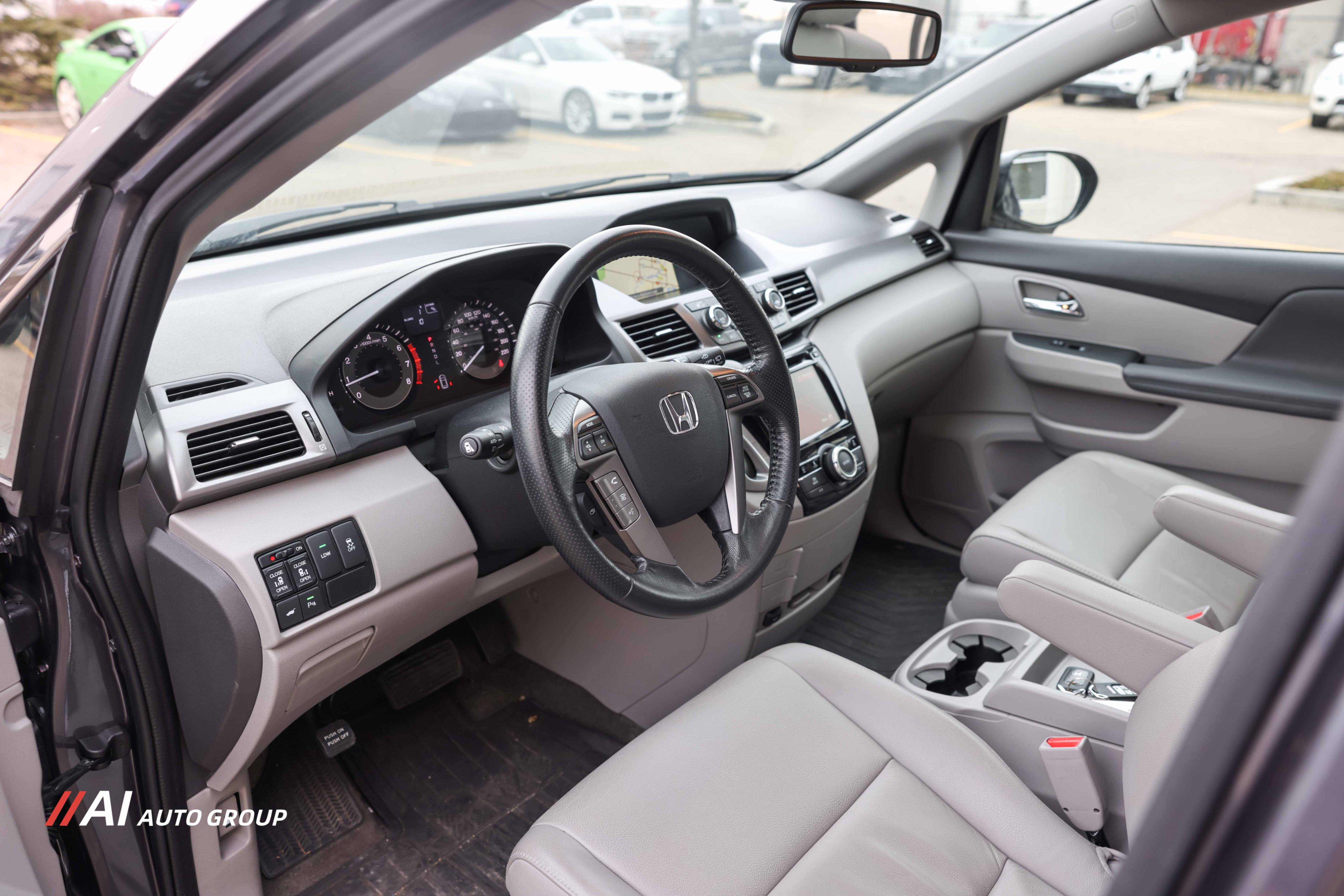 /aiautogroup/2015-Honda-Odyssey-37809043951860843.jpg