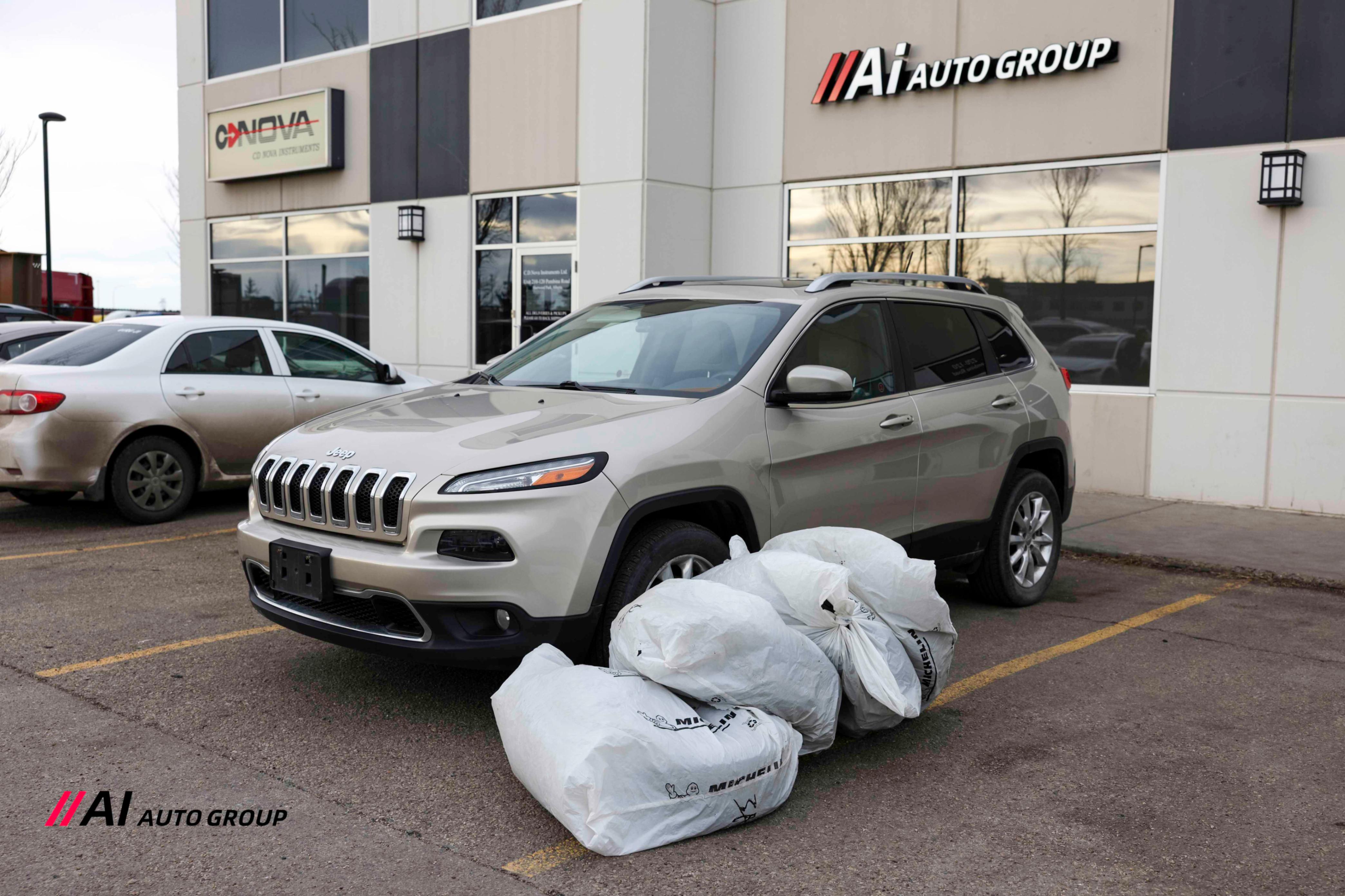 /aiautogroup/2015-Jeep-Cherokee-893629707466076.jpg