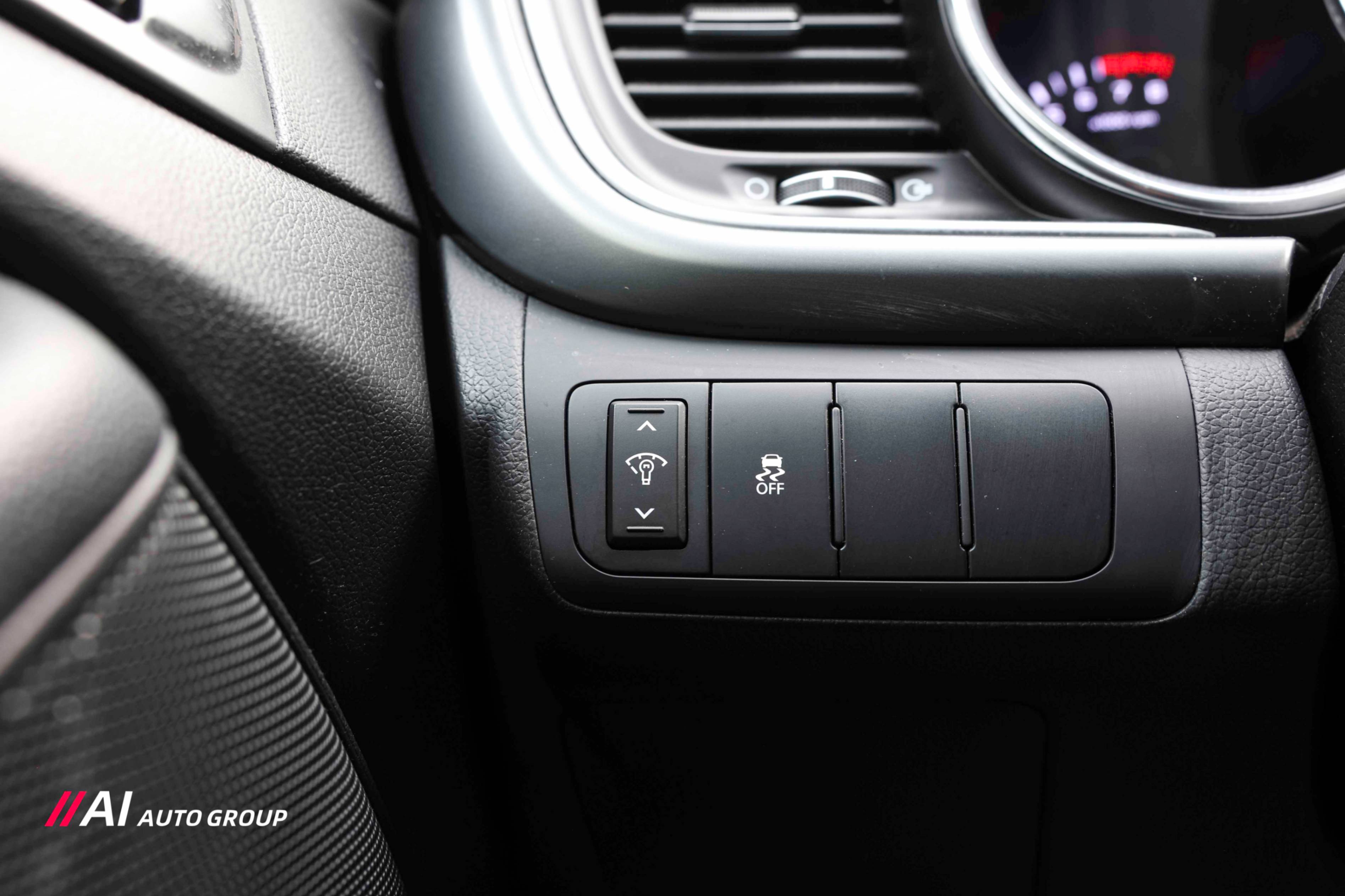 /aiautogroup/2015-Kia-Optima-12655433859292842.jpg