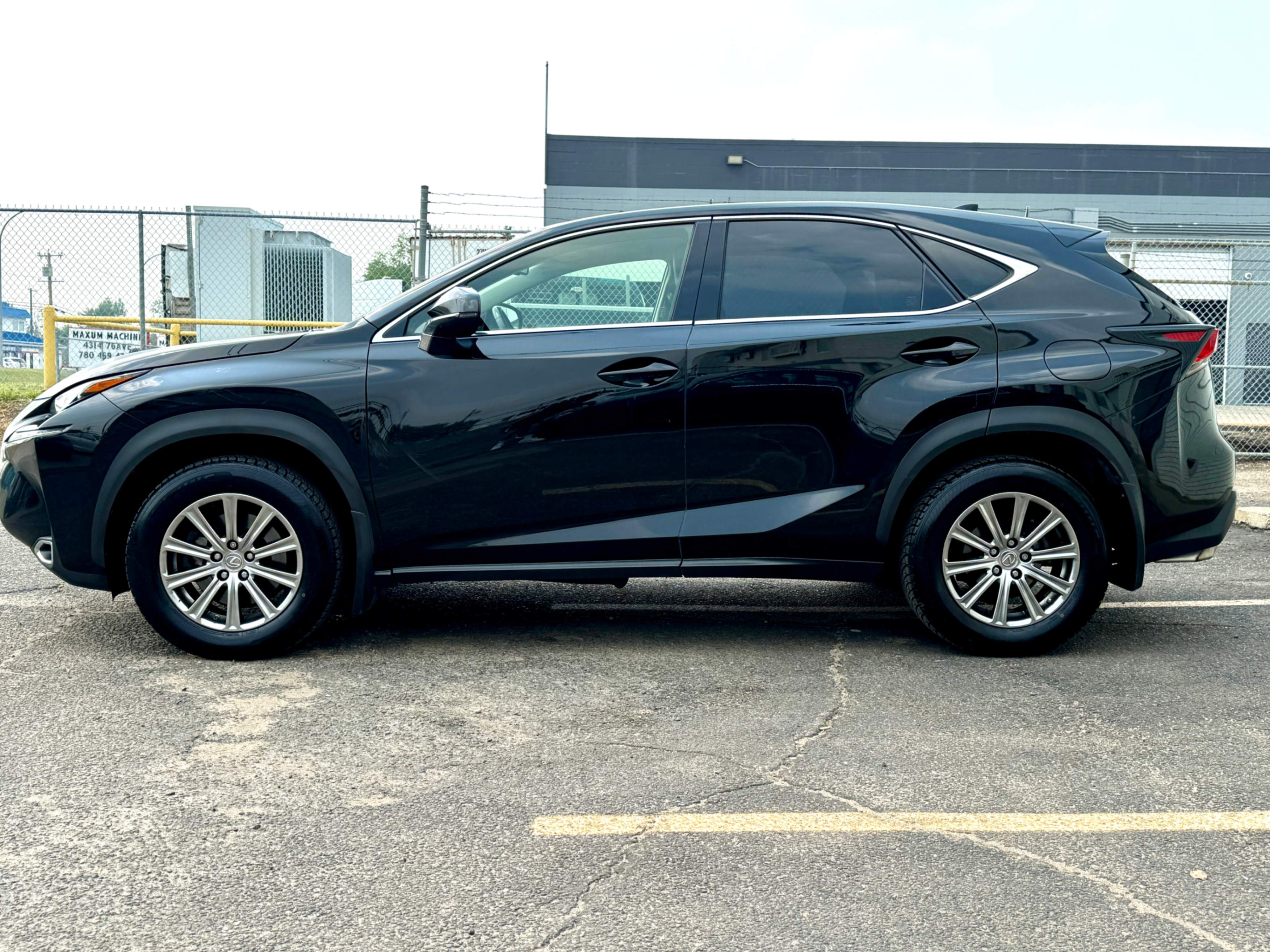/aiautogroup/2015-Lexus-NX200t-011865545512397047.jpg