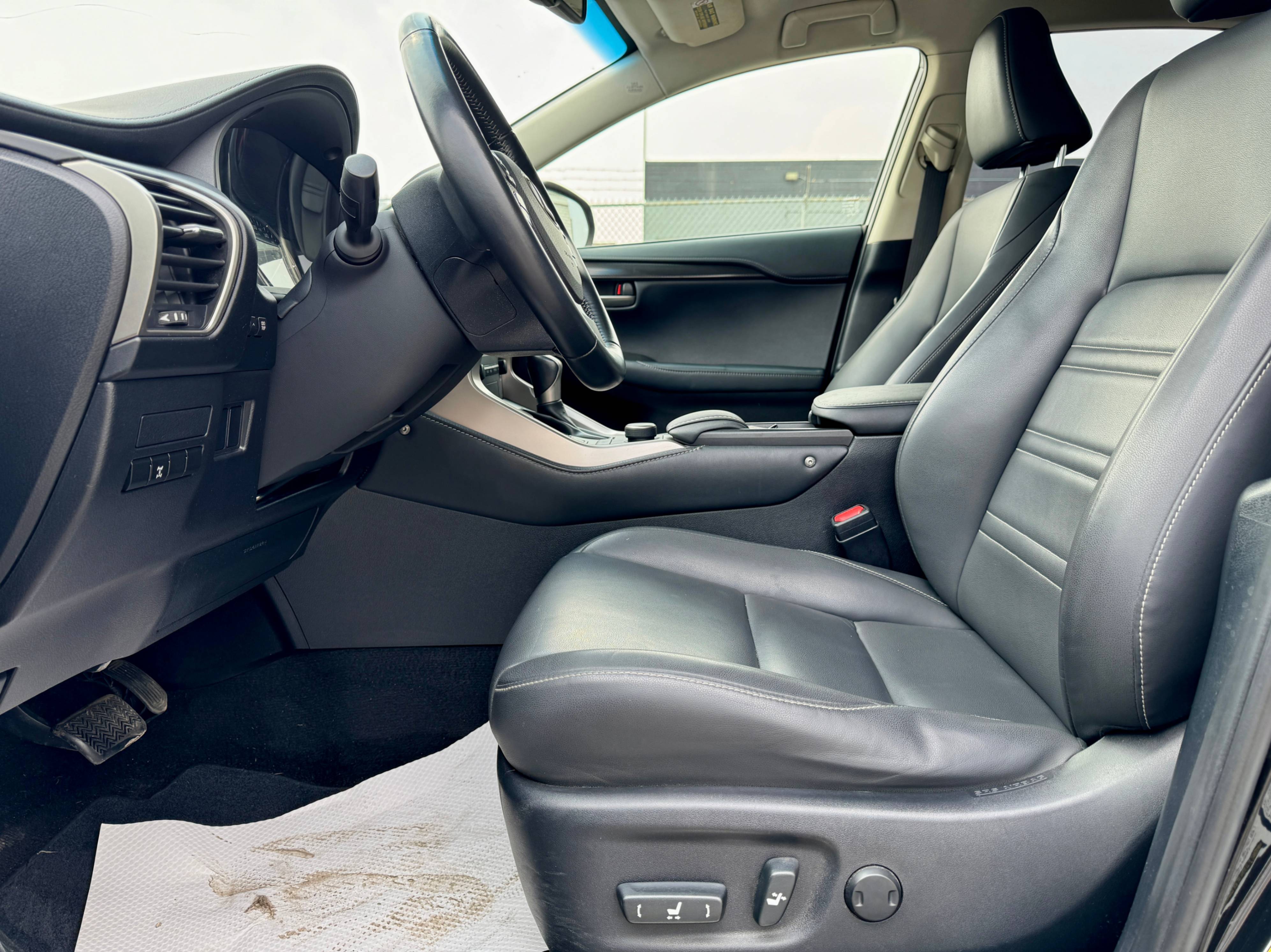 /aiautogroup/2015-Lexus-NX200t-5829245413634621.jpg