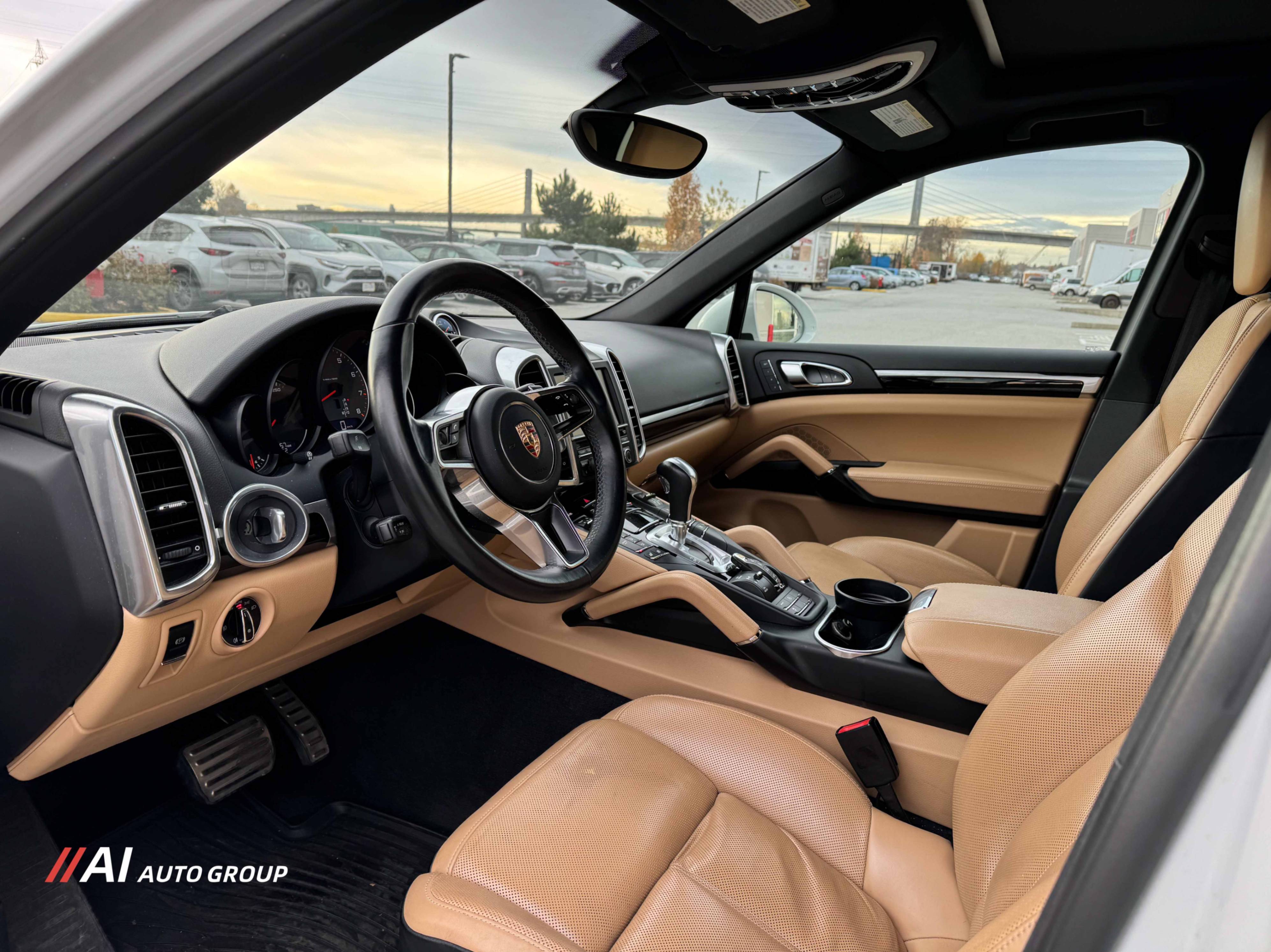 /aiautogroup/2015-Porsche-Cayenne-33282181713454784.jpg