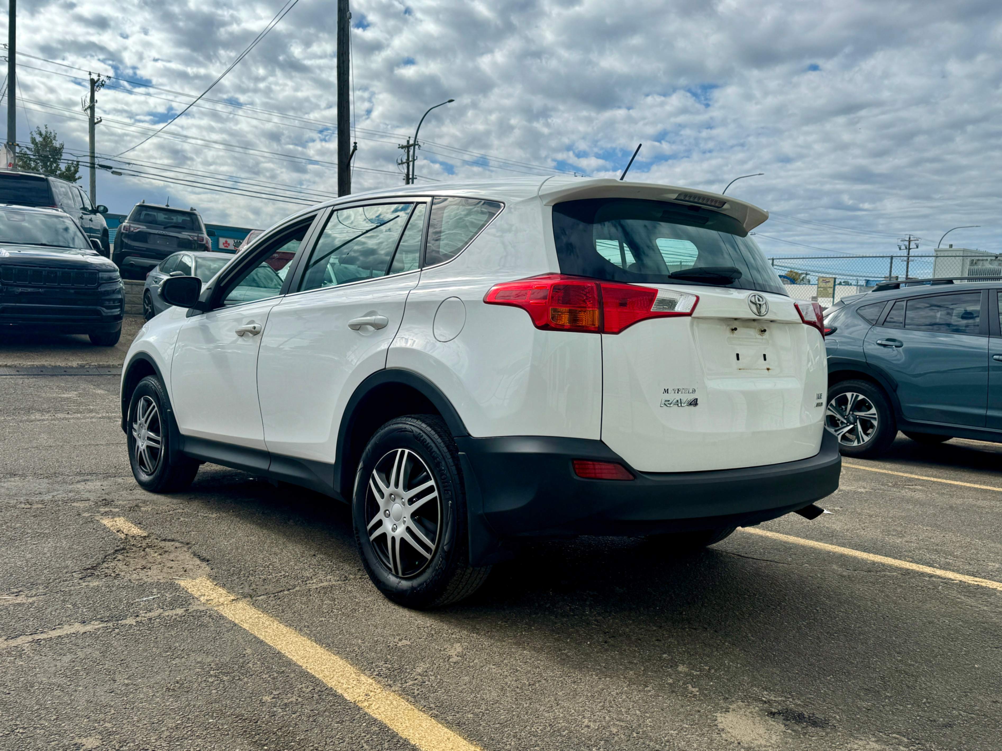 /aiautogroup/2015-Toyota-RAV4-6797212670571768.jpg