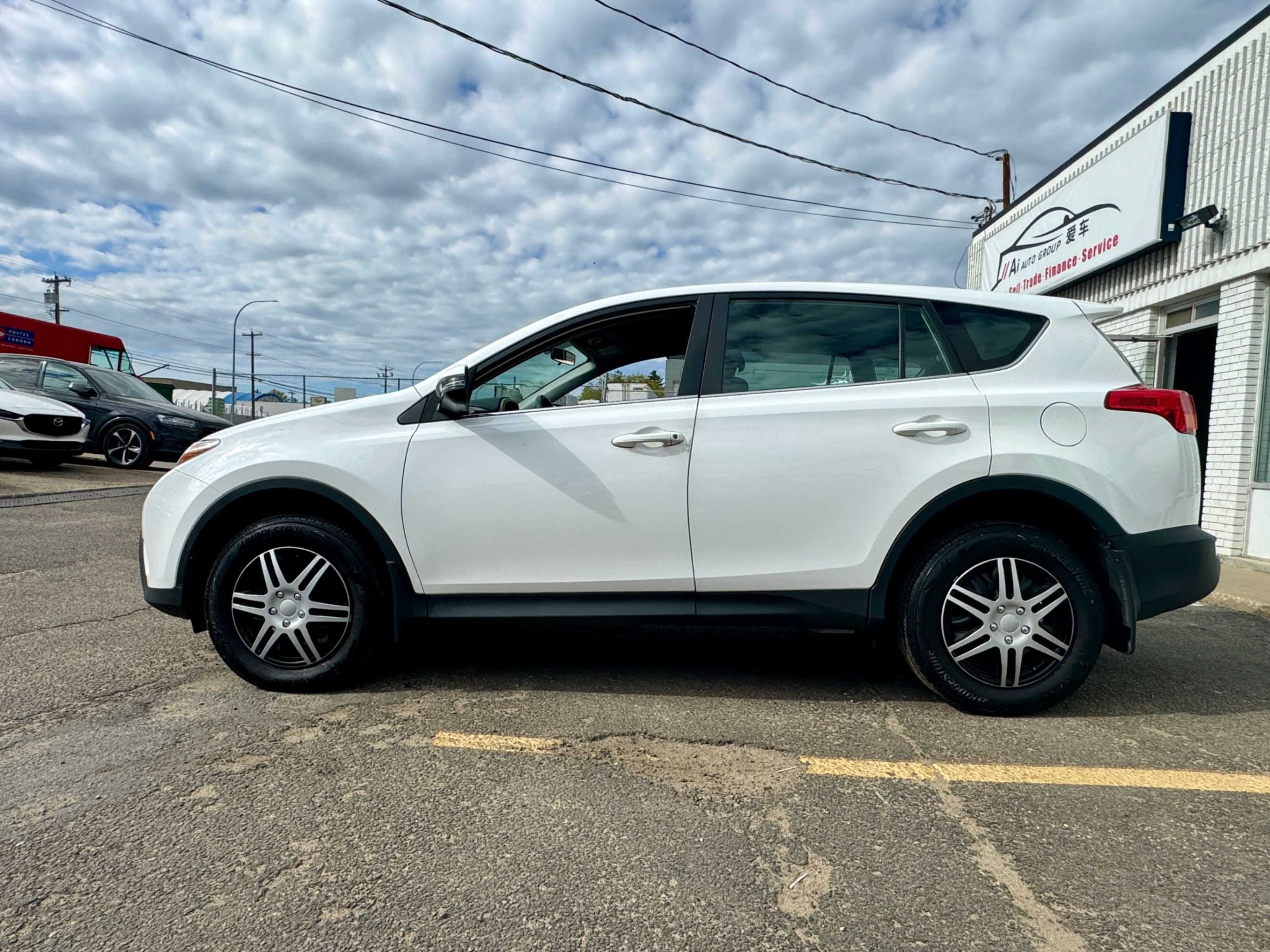 /aiautogroup/2015-Toyota-RAV4-8397411423985806.jpg