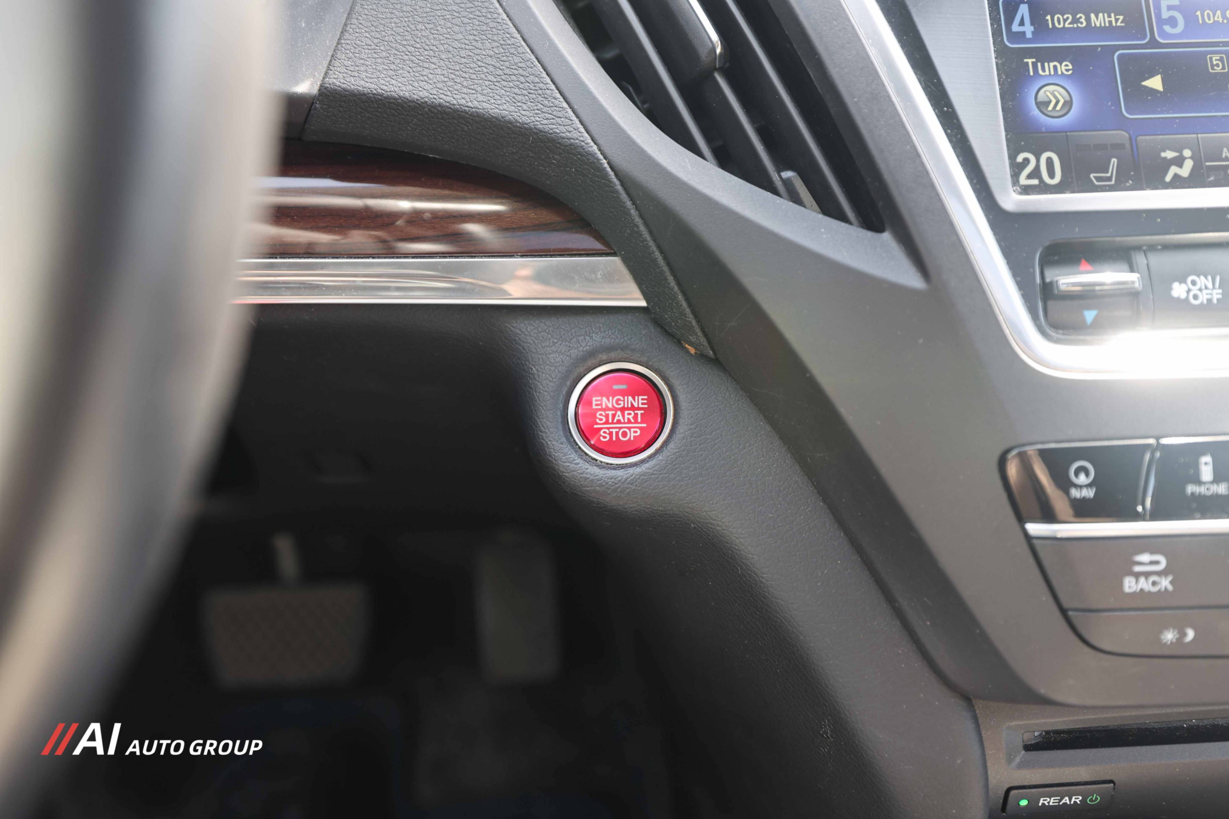 /aiautogroup/2016-Acura-MDX-19436068007708007.jpg
